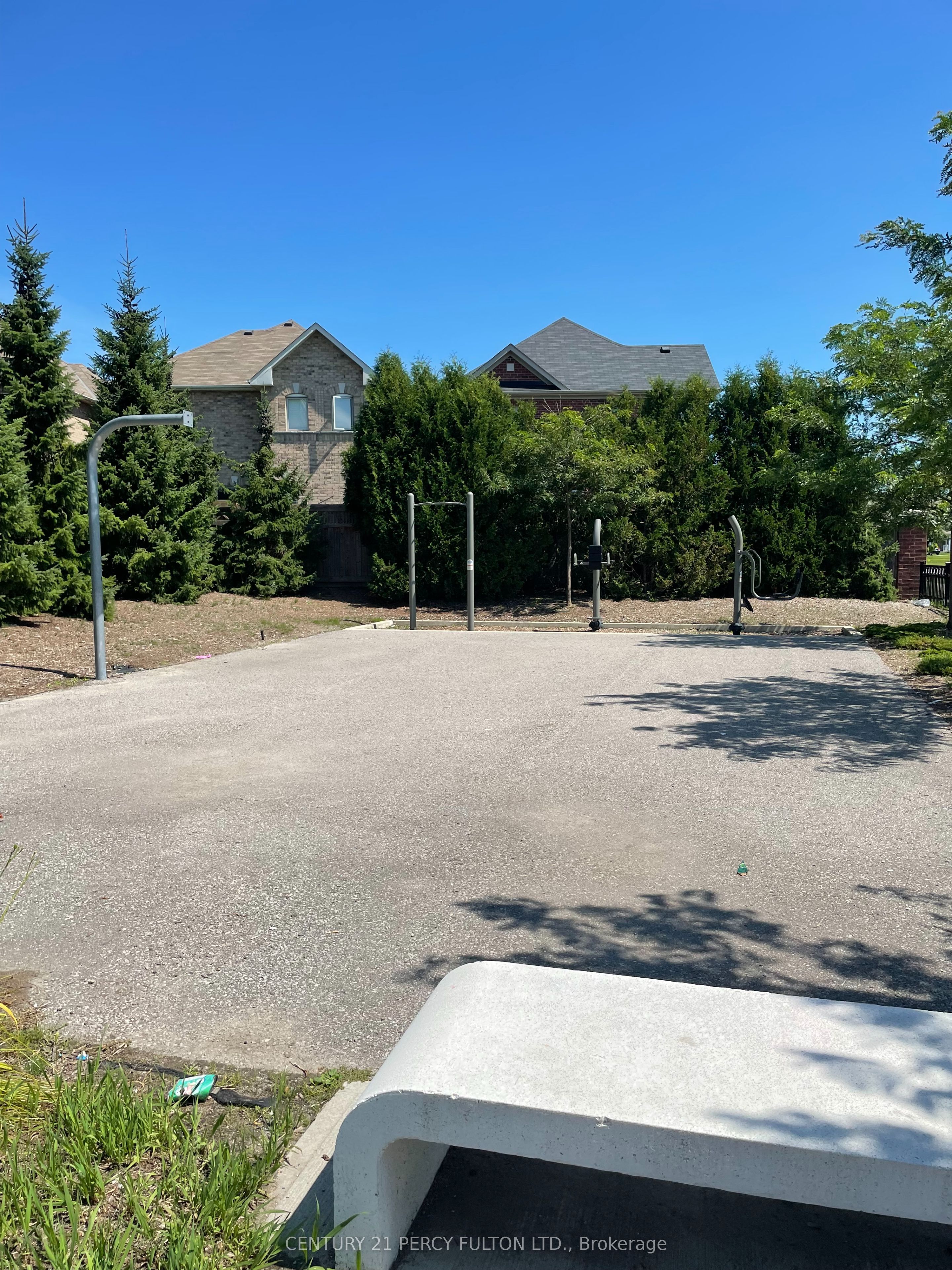 64 Ferris Square Property Photo 42