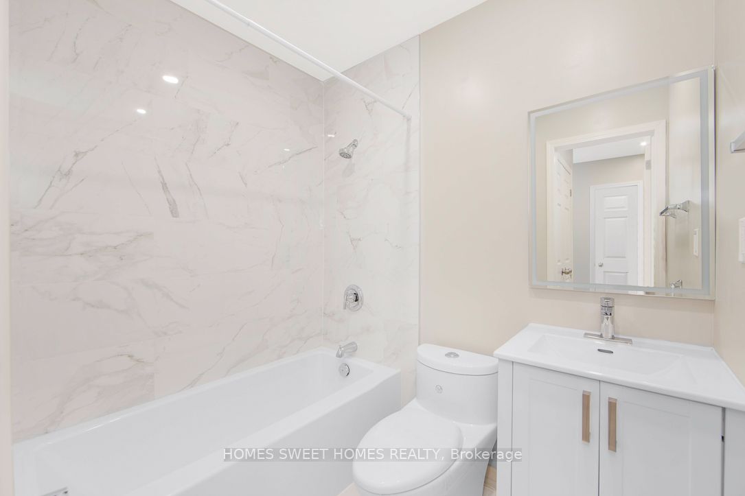 1352 Kennedy Road A Property Photo 11