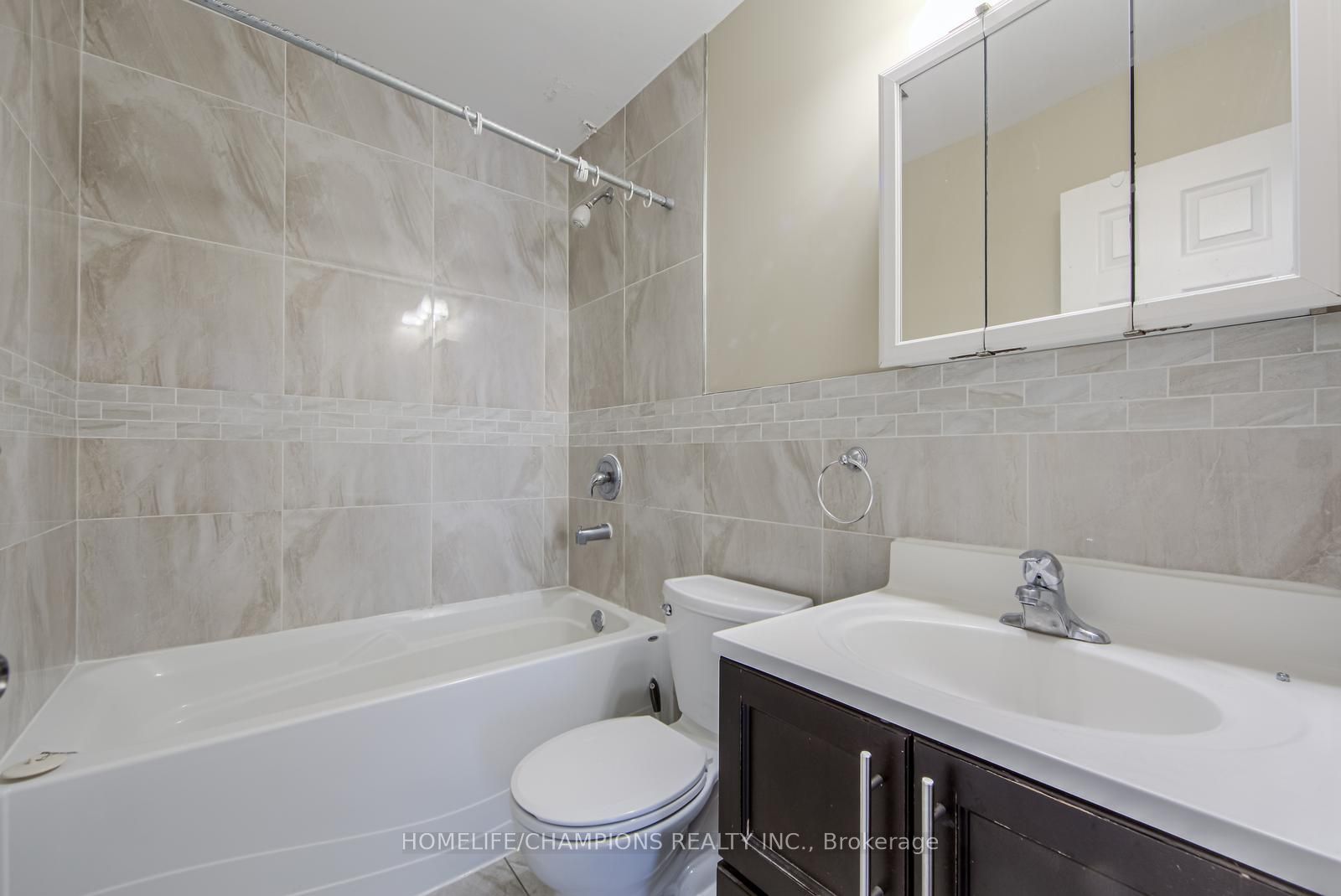 4300 Lawrence Avenue E Property Photo 6