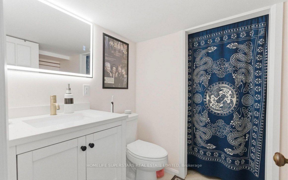 581 Arnhem Drive Property Photo 12