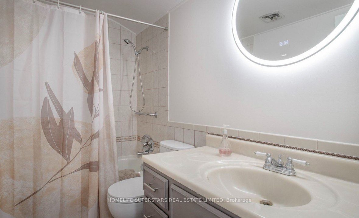 581 Arnhem Drive Property Photo 16