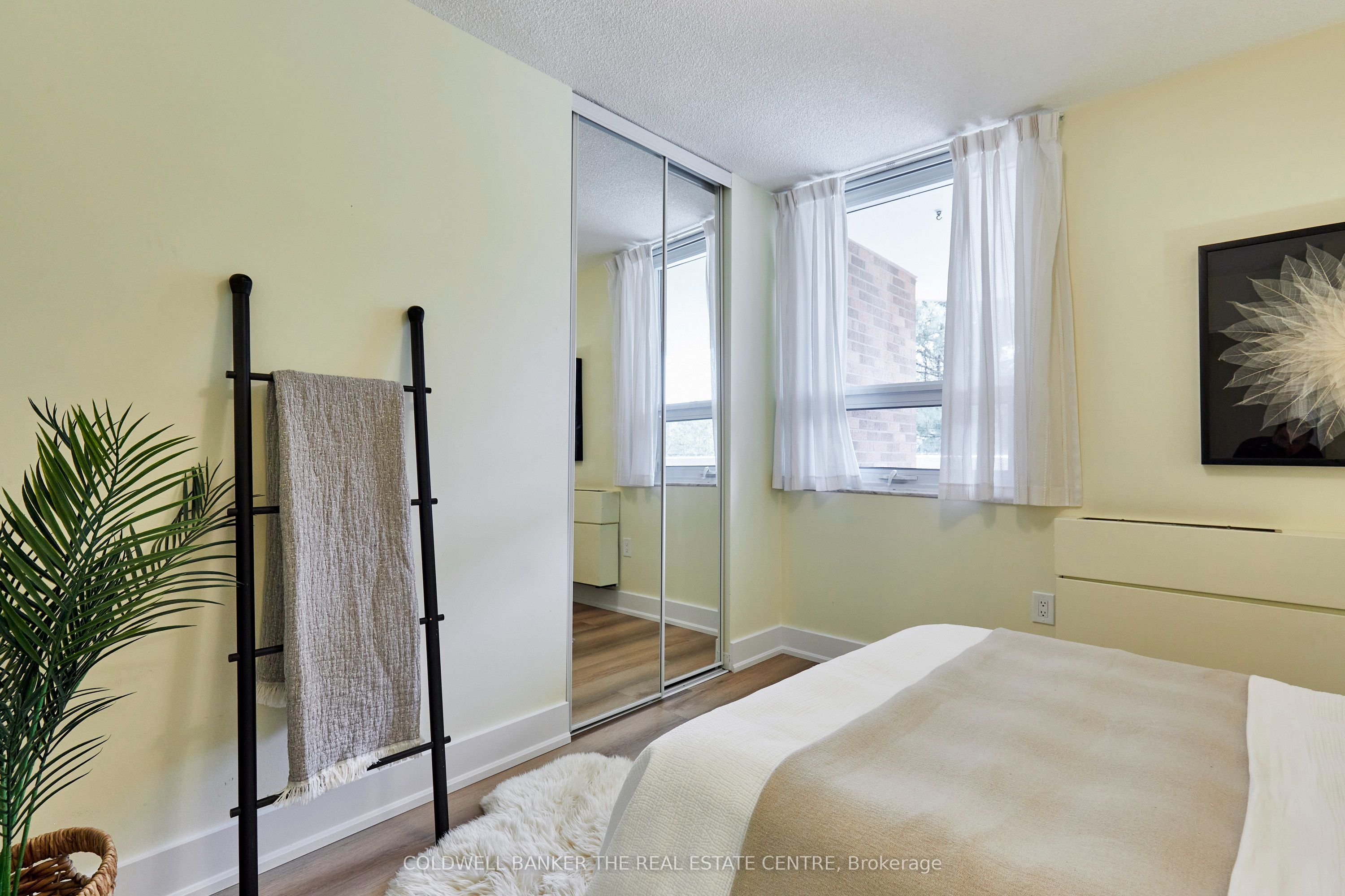 121 Ling Road 202 Property Photo 25