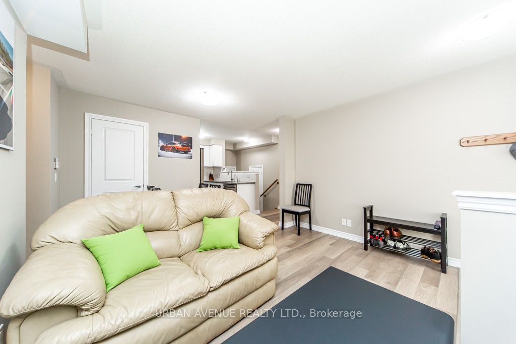 2500 Hill Rise Court 43 Property Photo 14