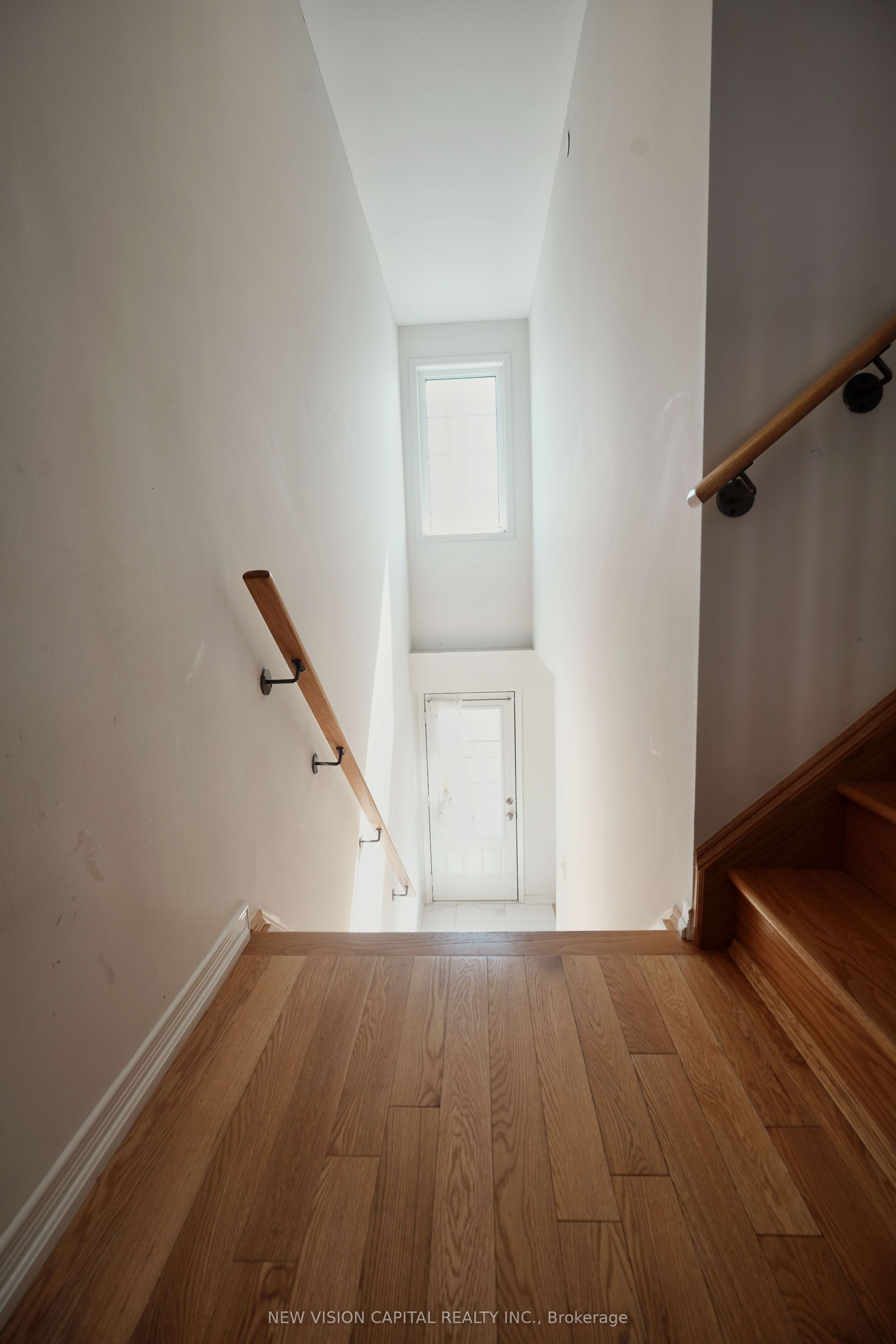 2298 Chevron Prince Path Property Photo 5