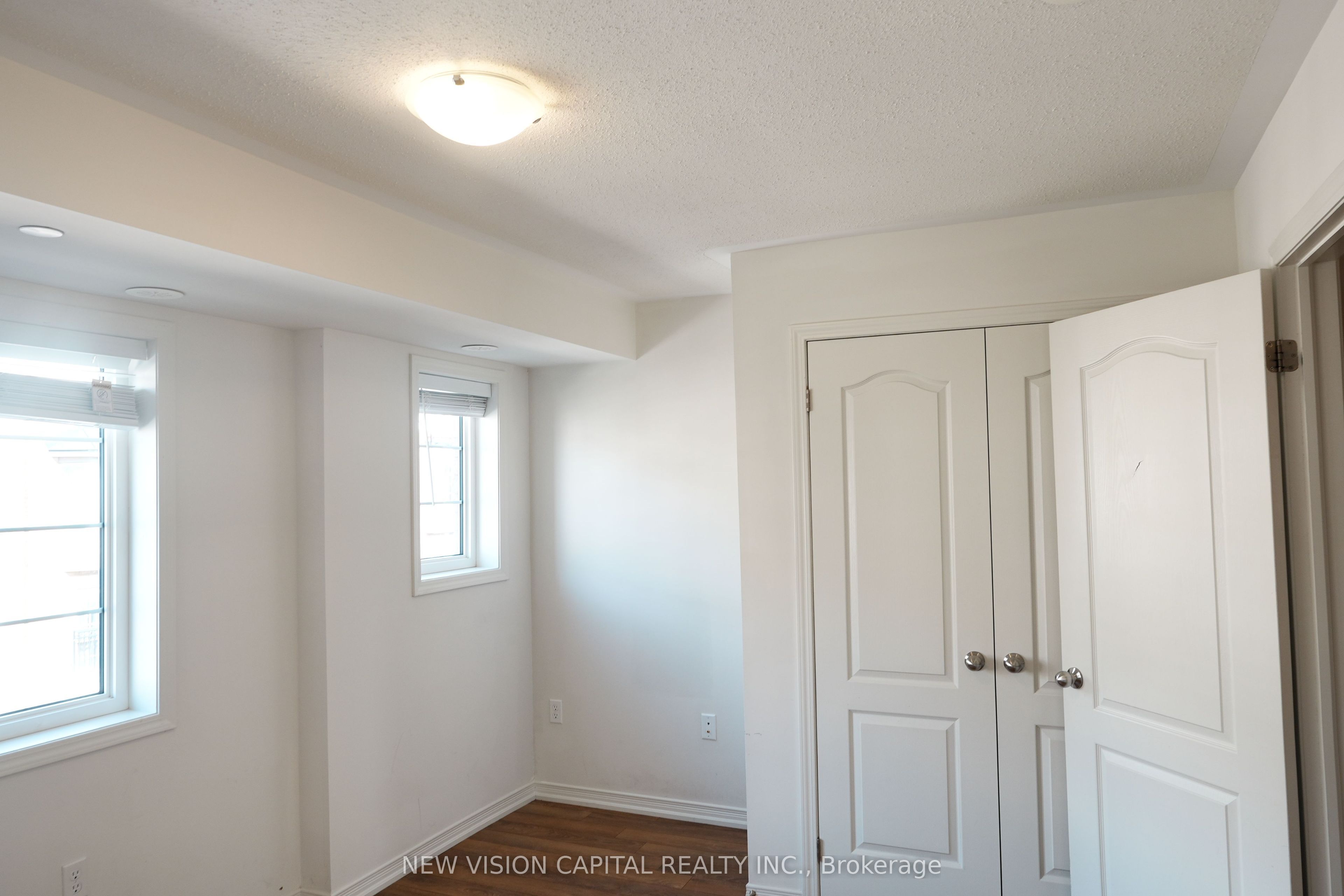 2298 Chevron Prince Path Property Photo 11