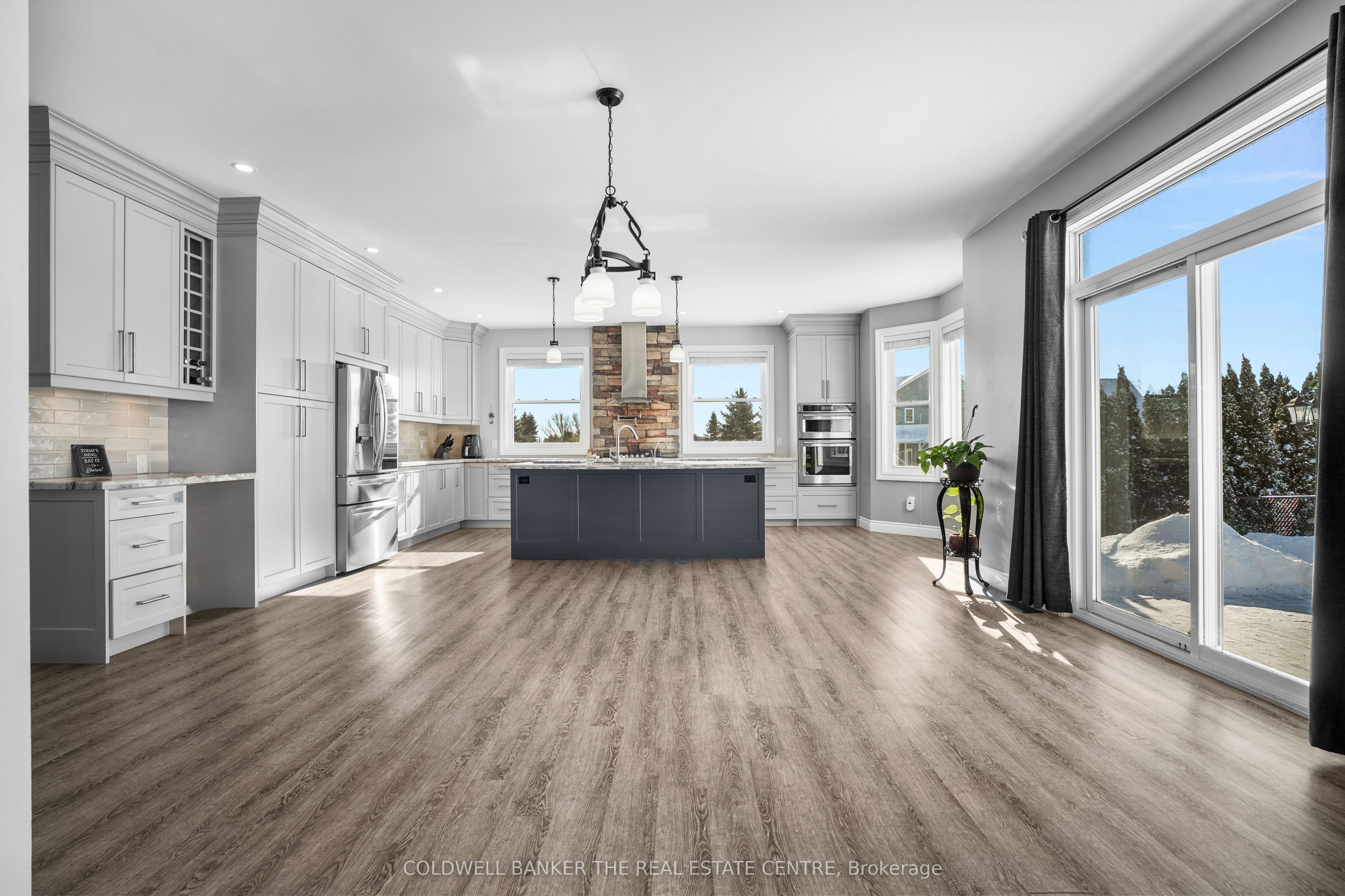15970 Marsh Hill Road Property Photo 8