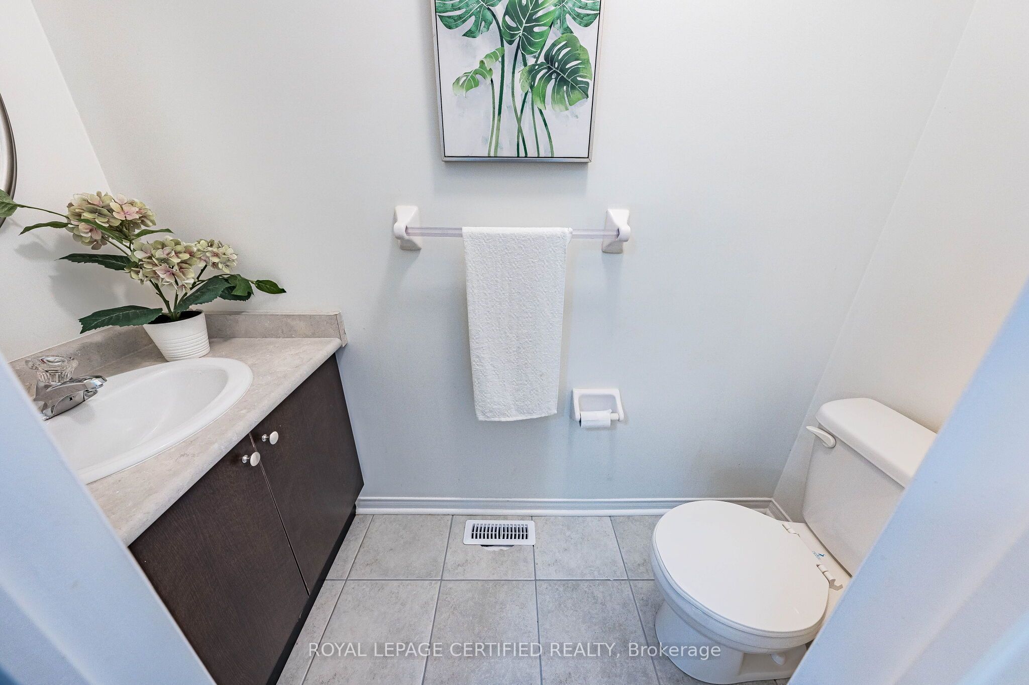 105 Howling Crescent Property Photo 27