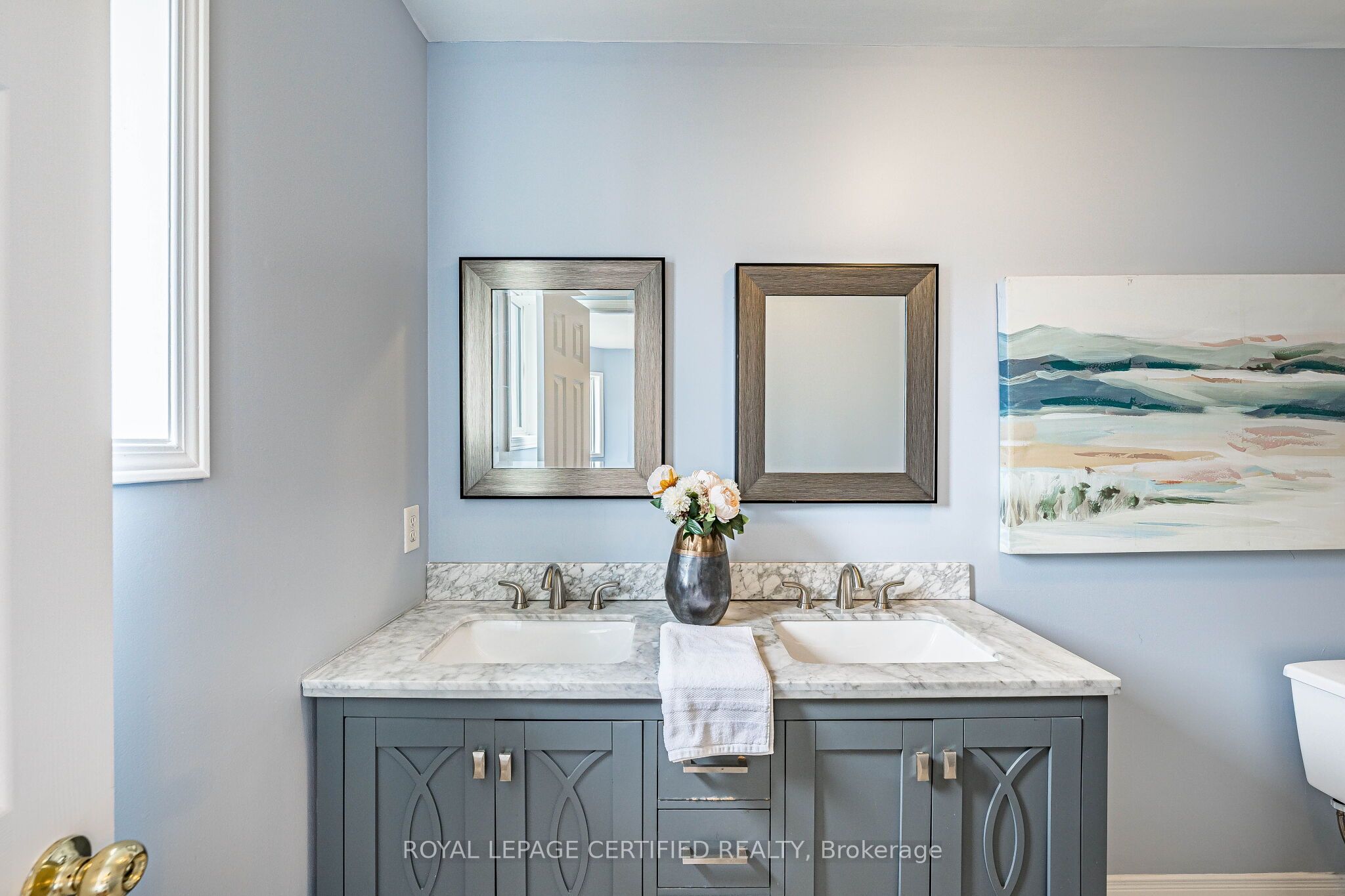 105 Howling Crescent Property Photo 34