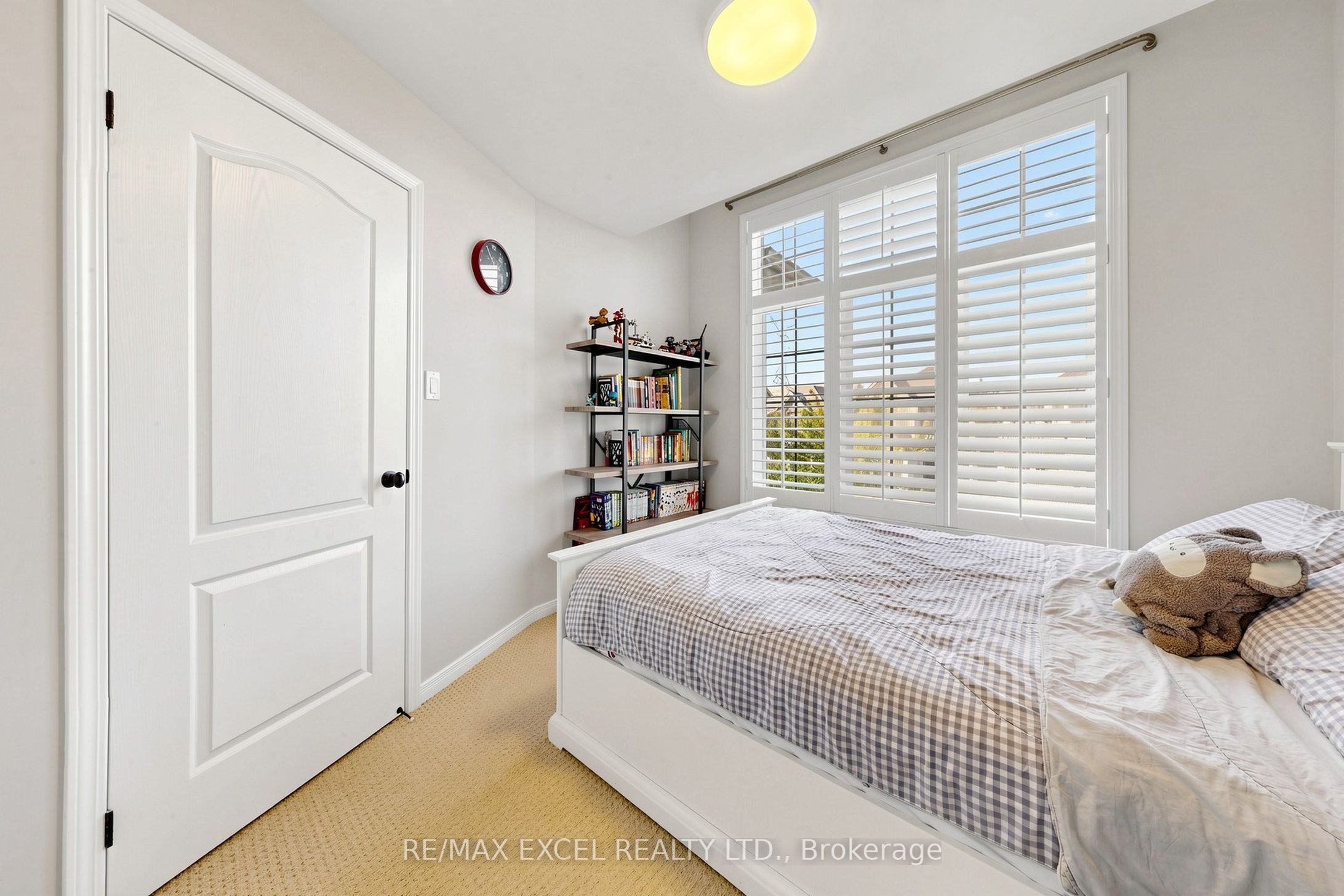 16 Stockell Crescent Property Photo 32