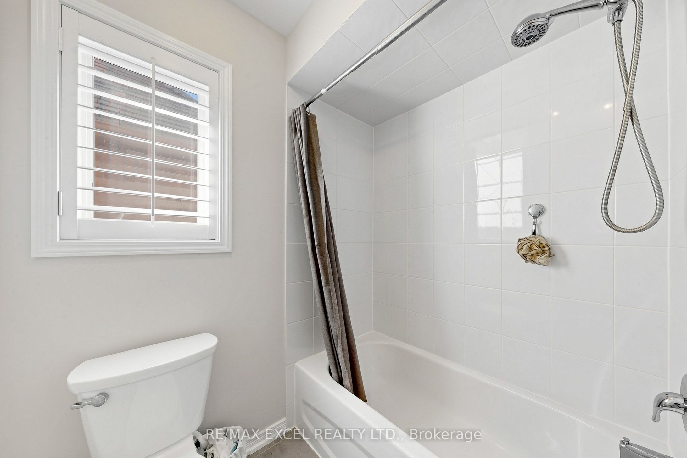16 Stockell Crescent Property Photo 37