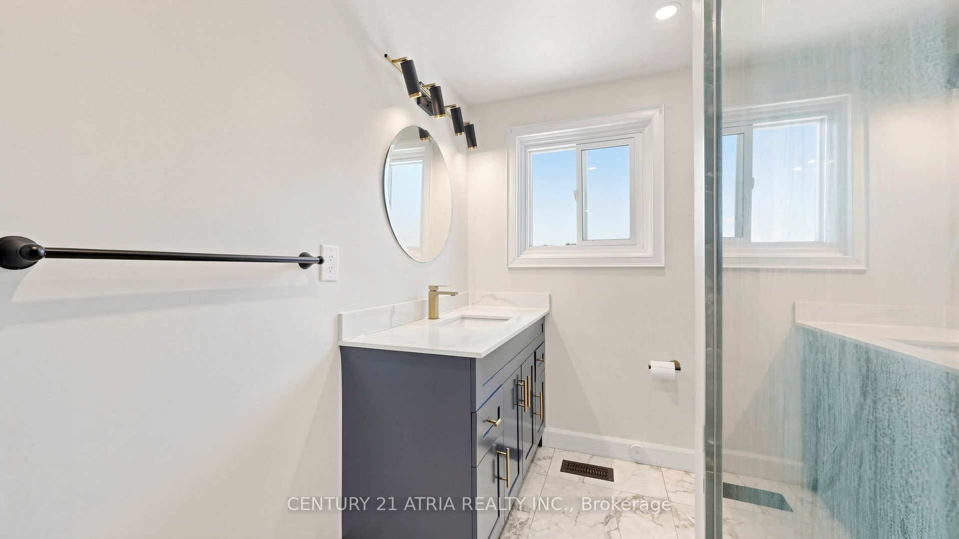 982 Renfrew Court Property Photo 28