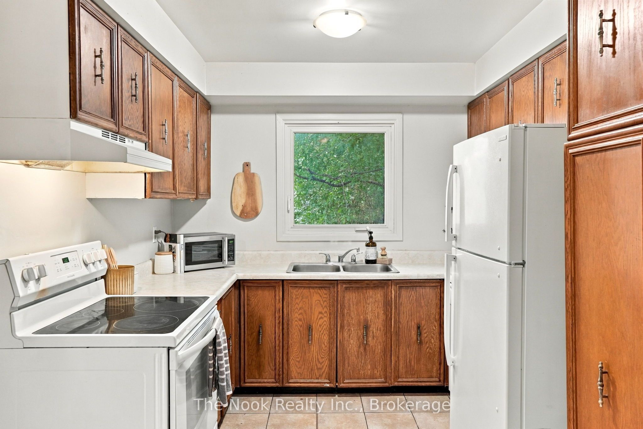 27 Field Crescent Property Photo 13