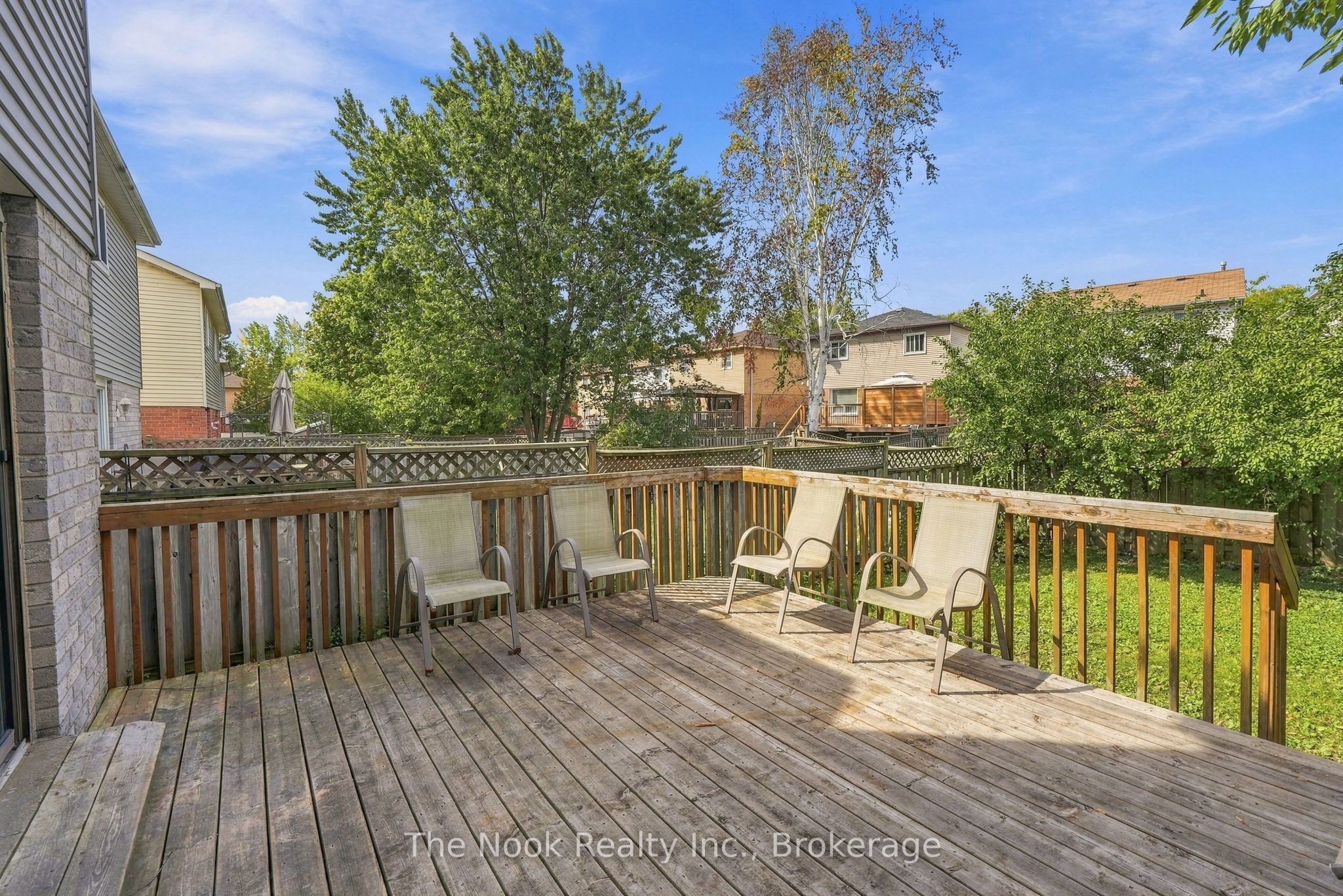 27 Field Crescent Property Photo 34