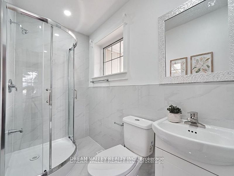 24 Gable Place Main Property Photo 13