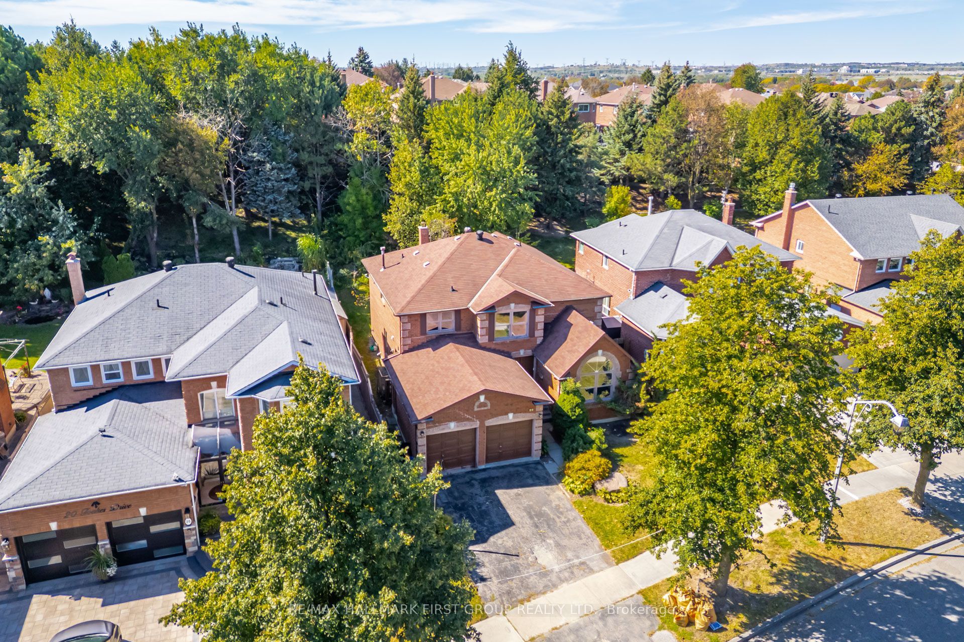 22 Foakes Drive Property Photo 1