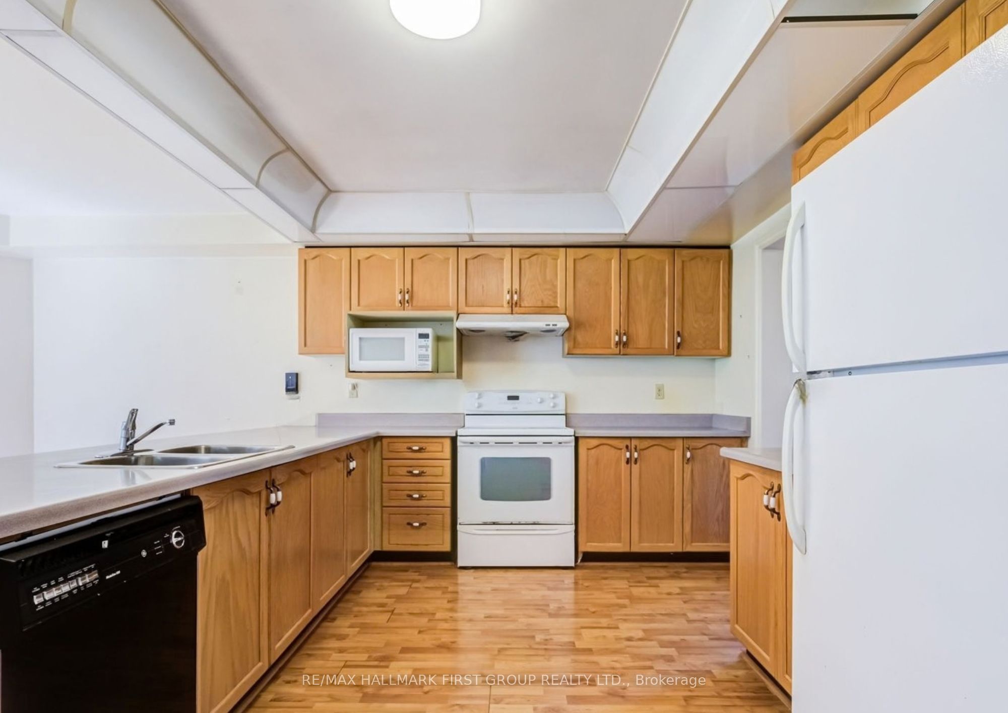 22 Foakes Drive Property Photo 9