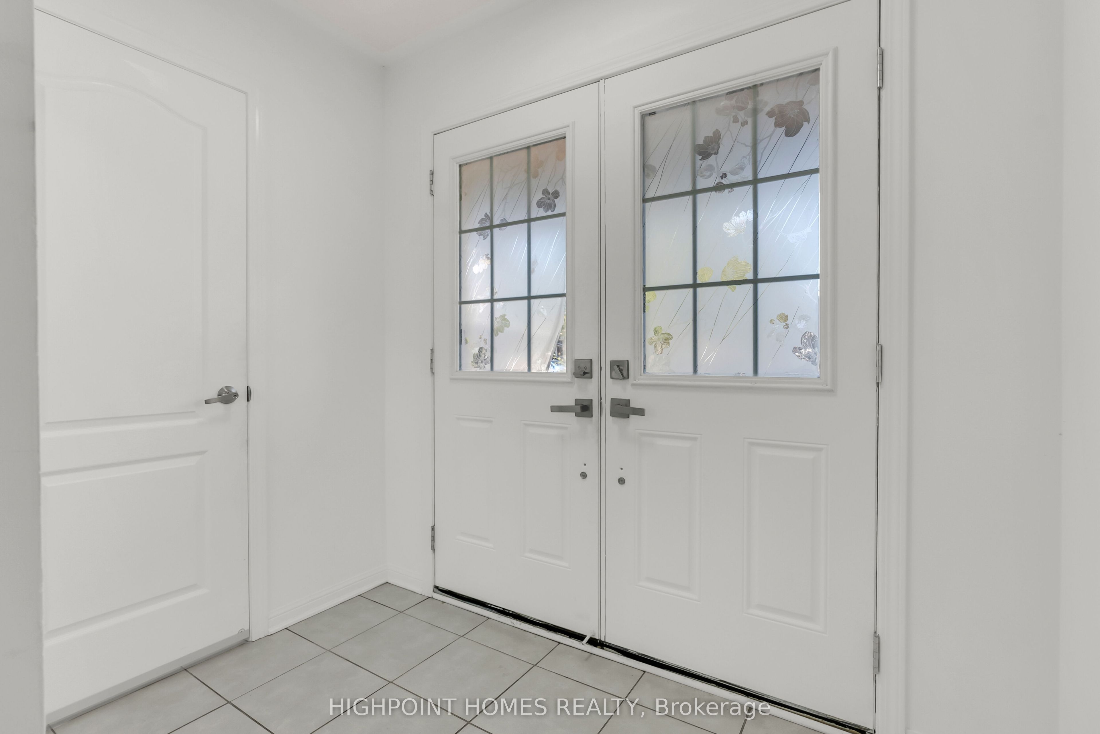 1802 Liatris Drive Property Photo 2