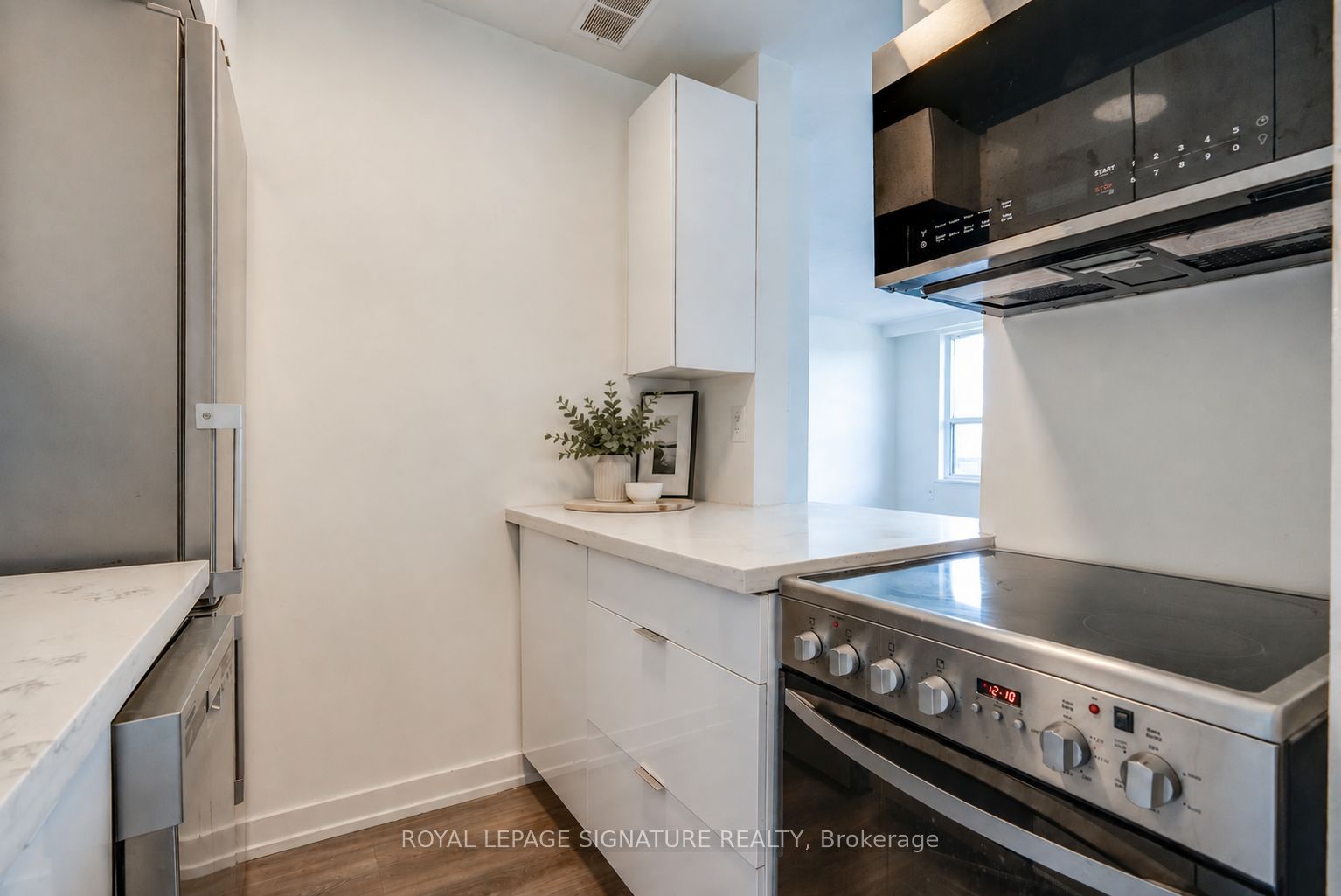 15 Gamble Avenue 203 Property Photo 2