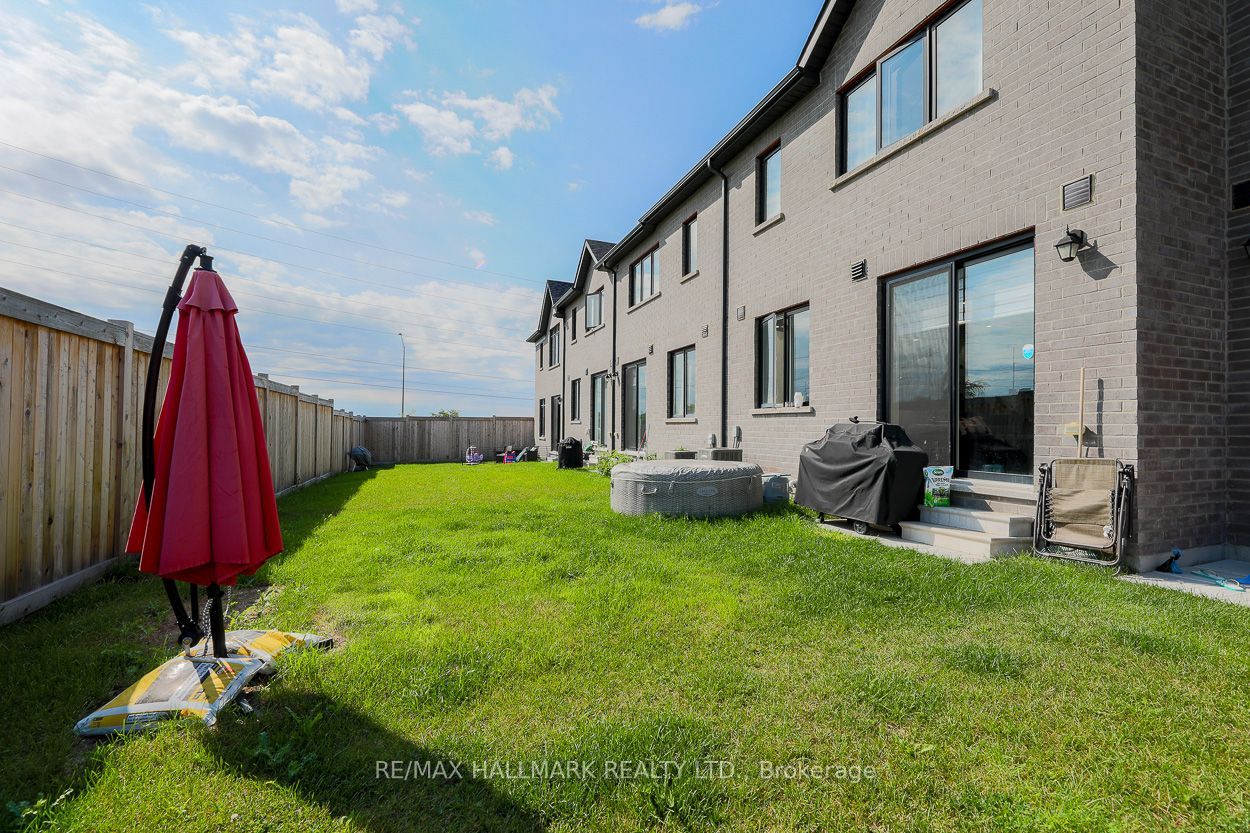 1090 Lockie Drive Property Photo 19