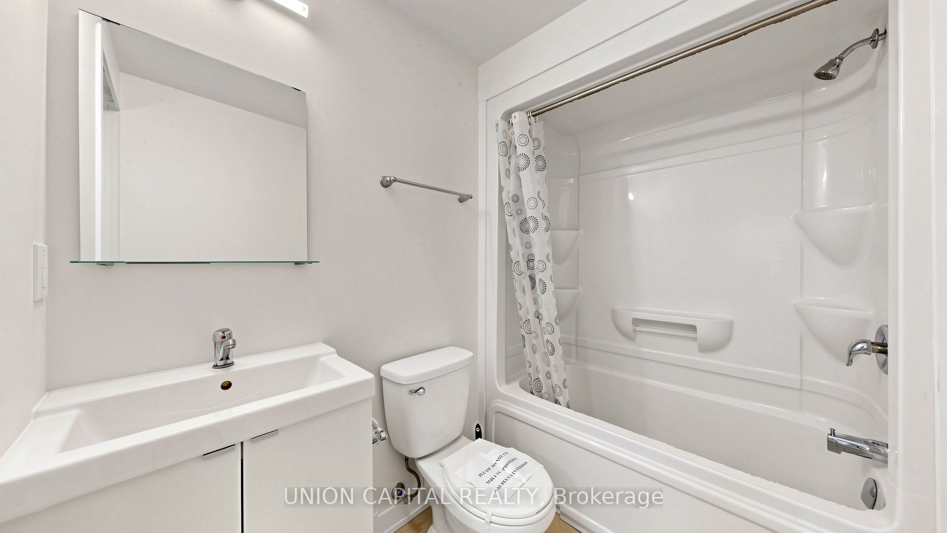 1740 Simcoe Street N 42 Property Photo 8