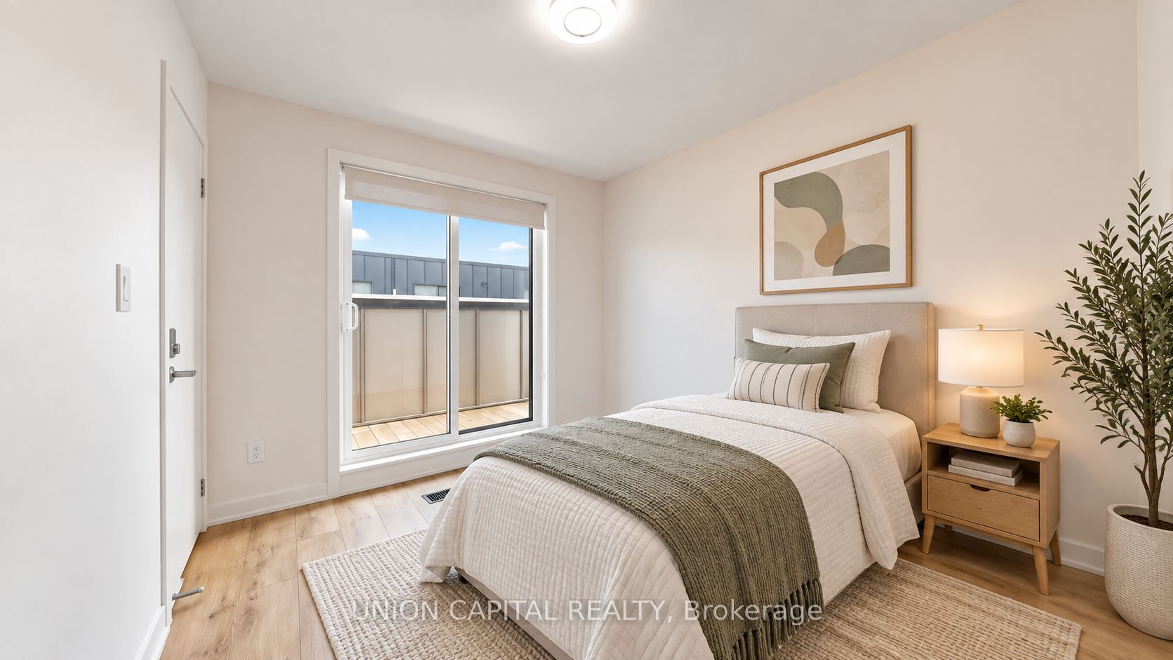 1740 Simcoe Street N 42 Property Photo 11