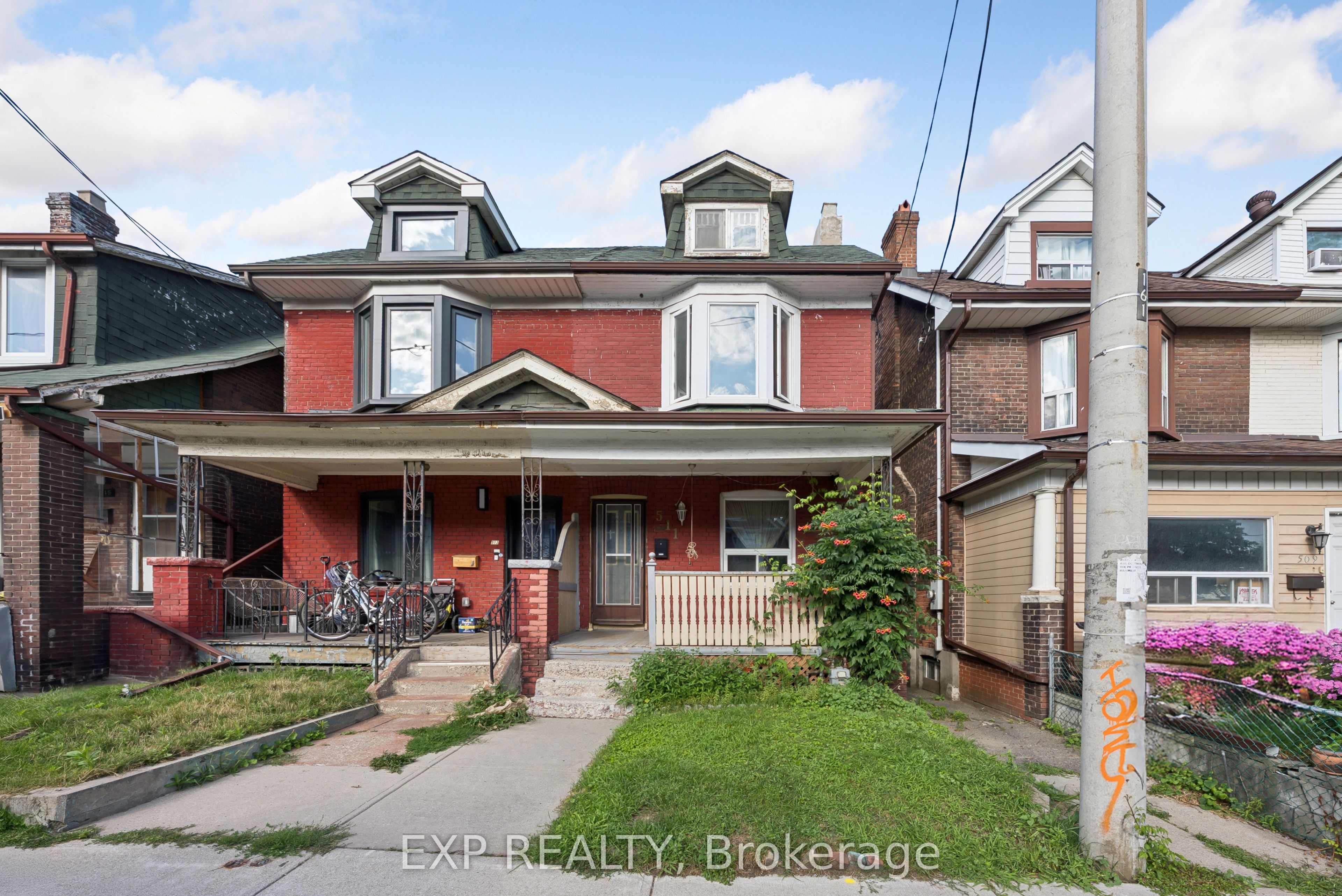 511 Carlaw Avenue Property Photo 20