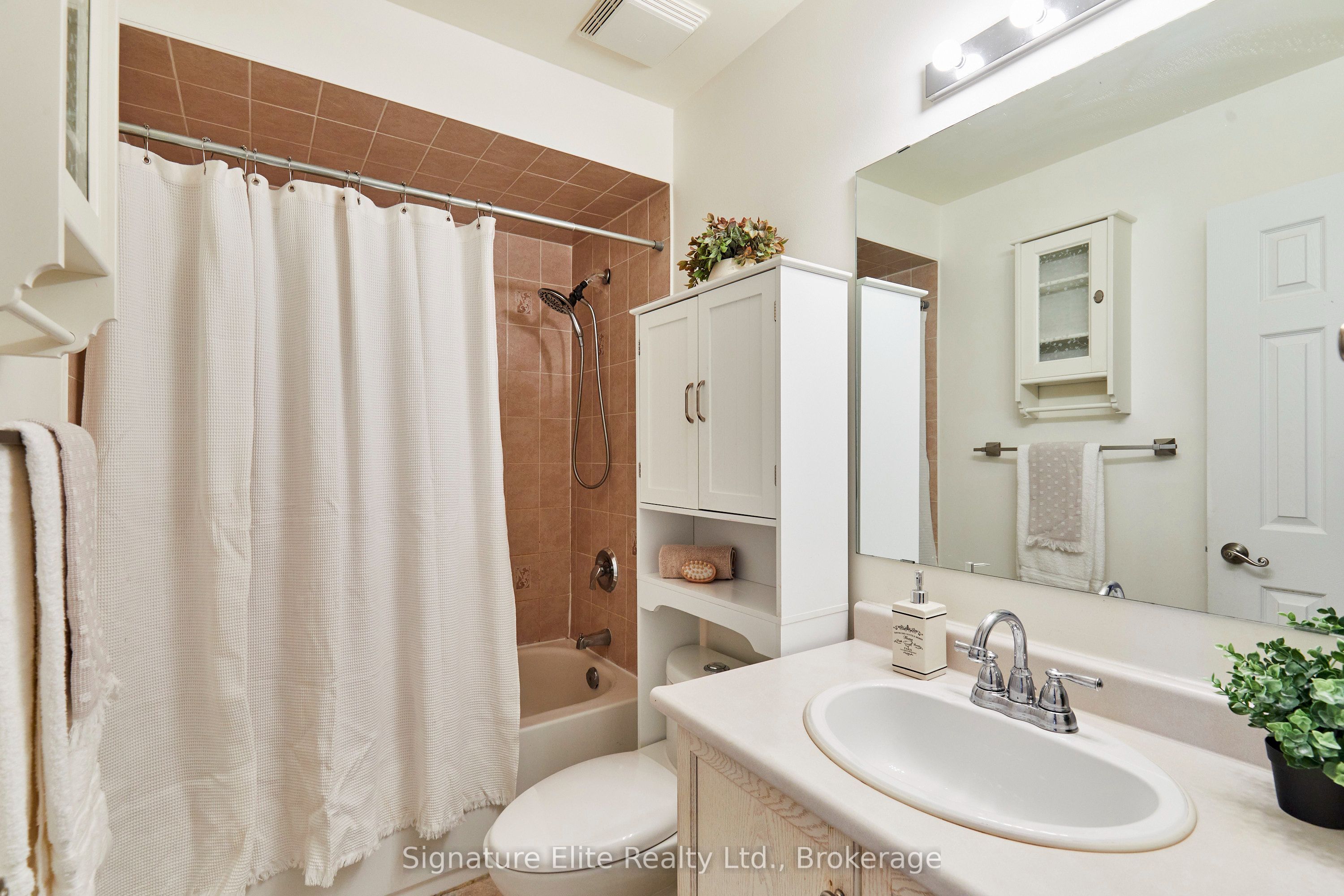 12 Blair Street Property Photo 24