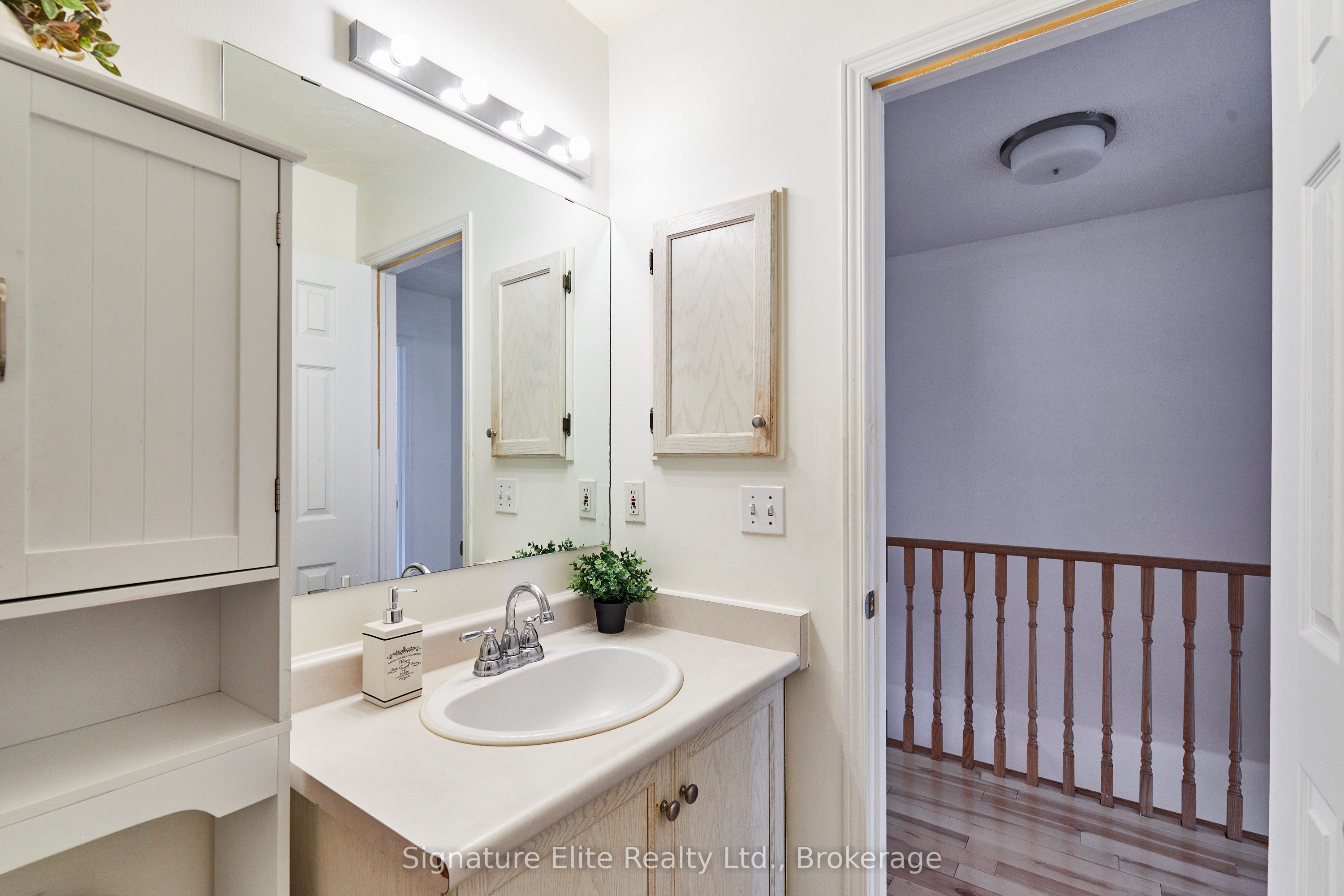 12 Blair Street Property Photo 25