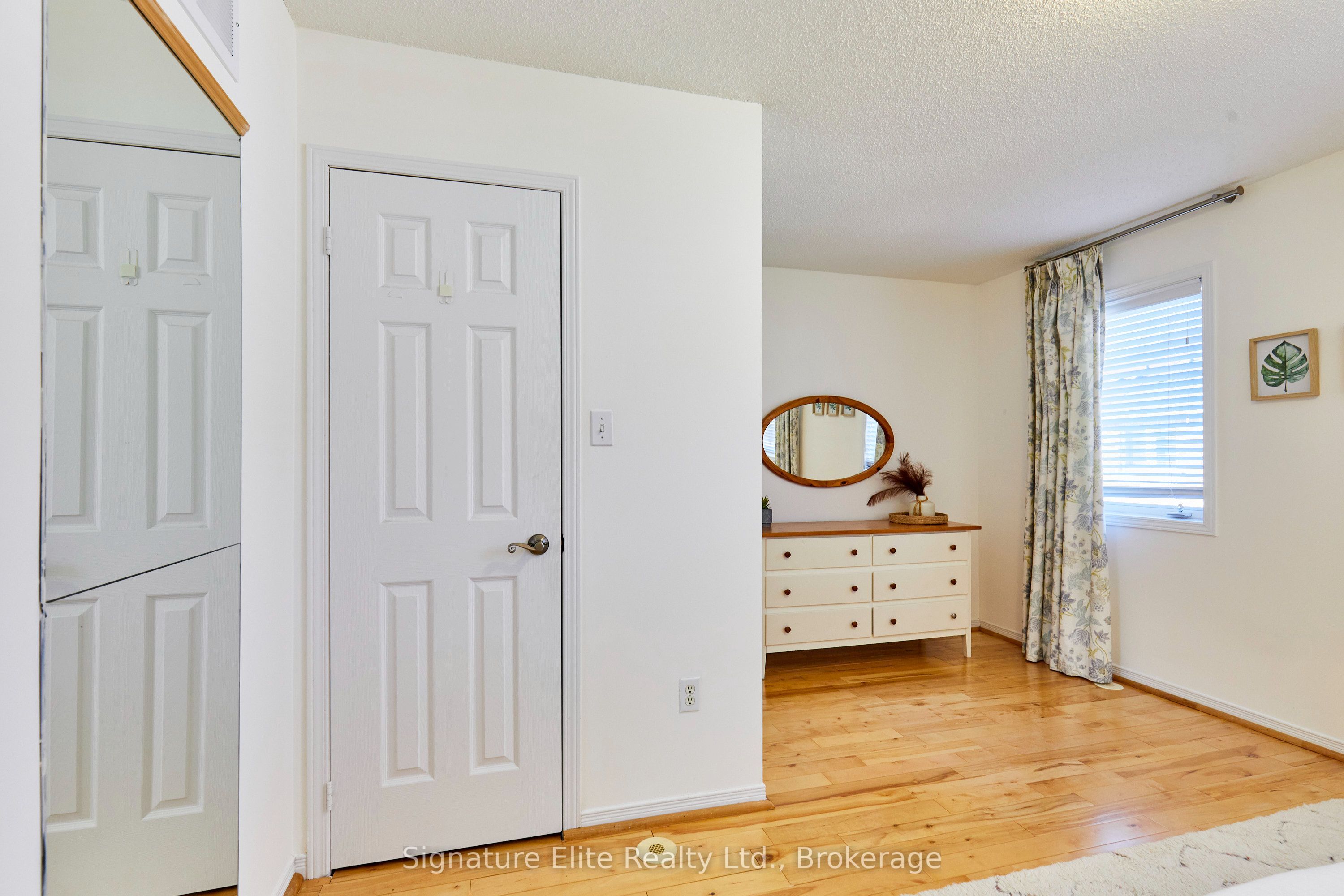 12 Blair Street Property Photo 28