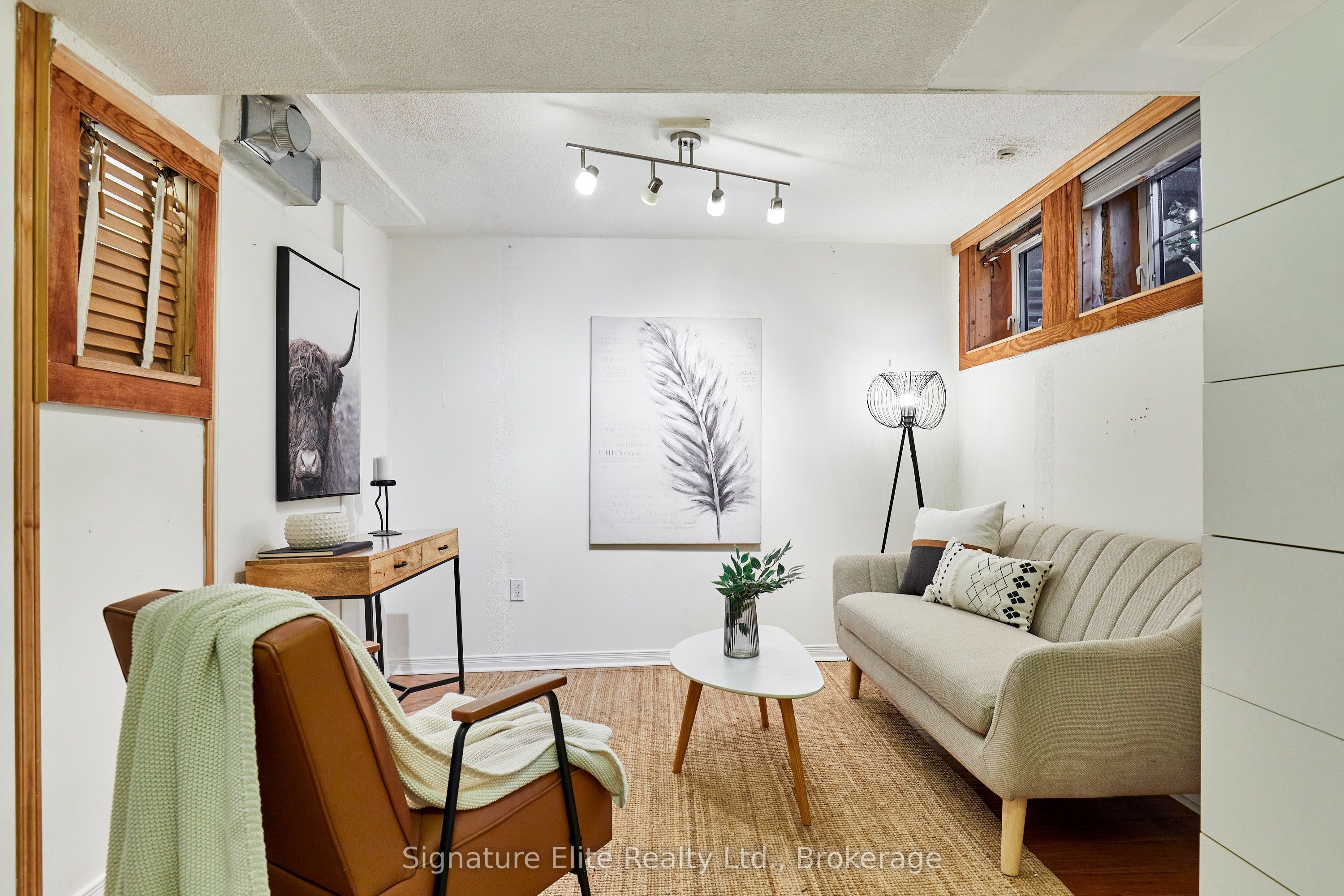 12 Blair Street Property Photo 47