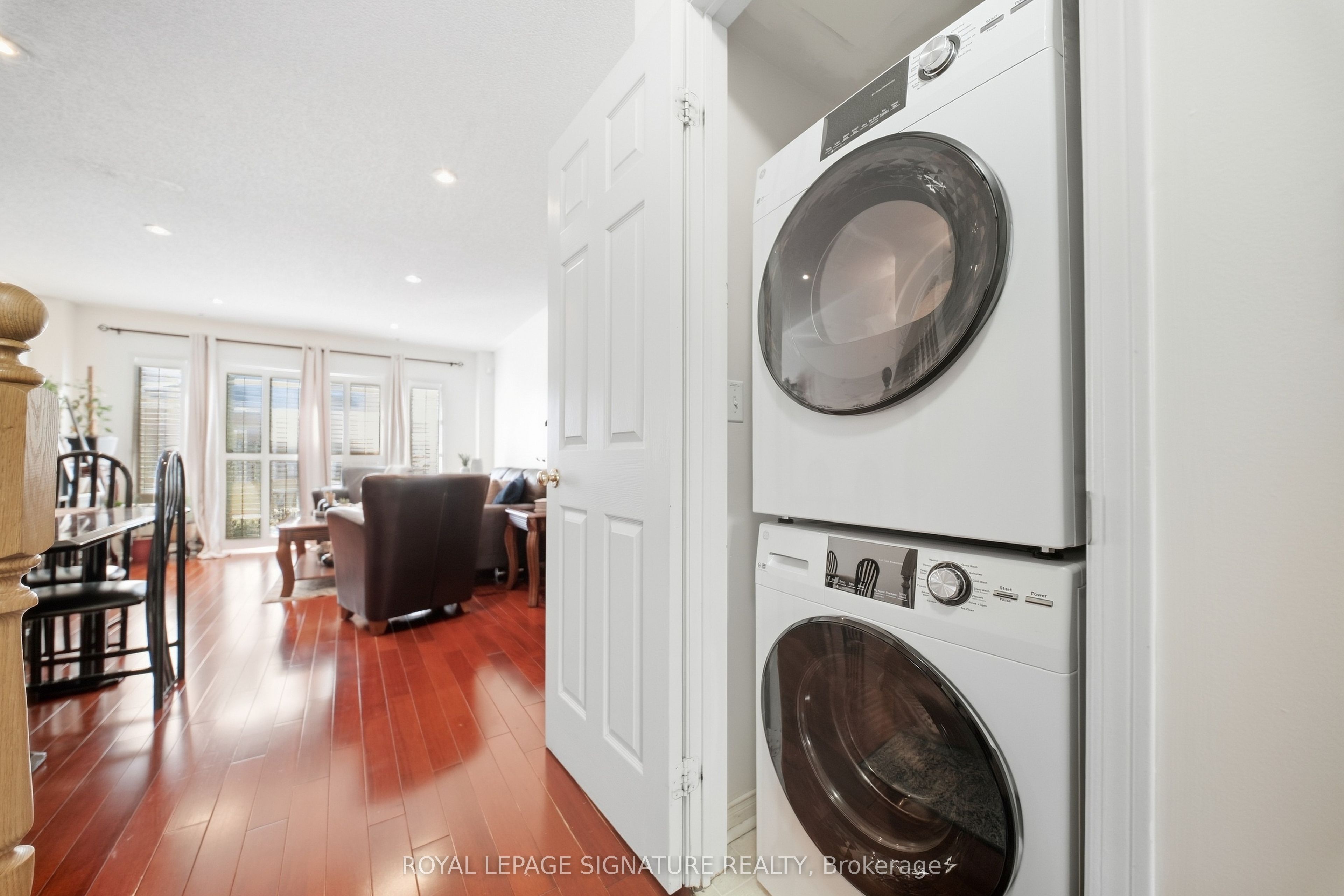 83 Mondeo Drive 552 Property Photo 12
