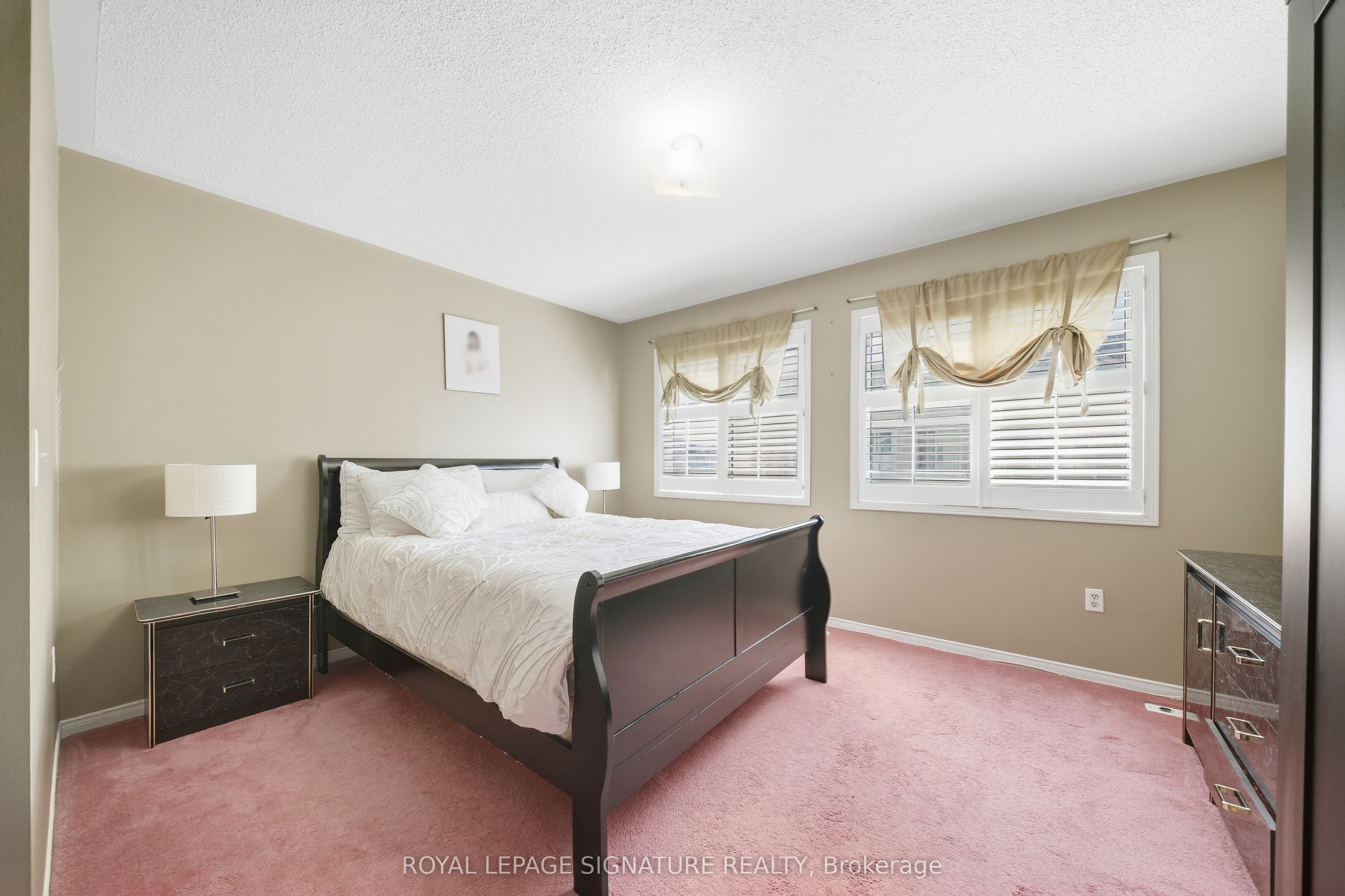 83 Mondeo Drive 552 Property Photo 14