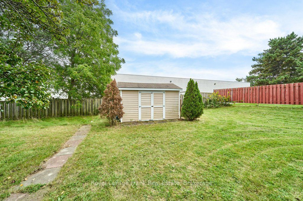 1535 Dundas Street E Property Photo 5