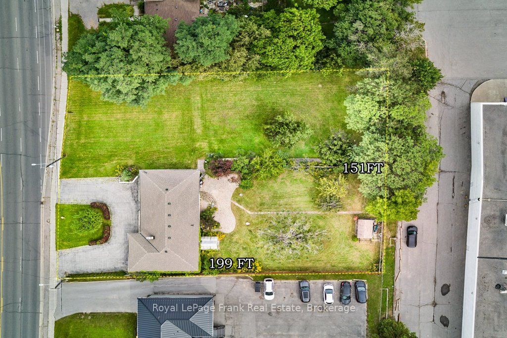 1535 Dundas Street E Property Photo 8