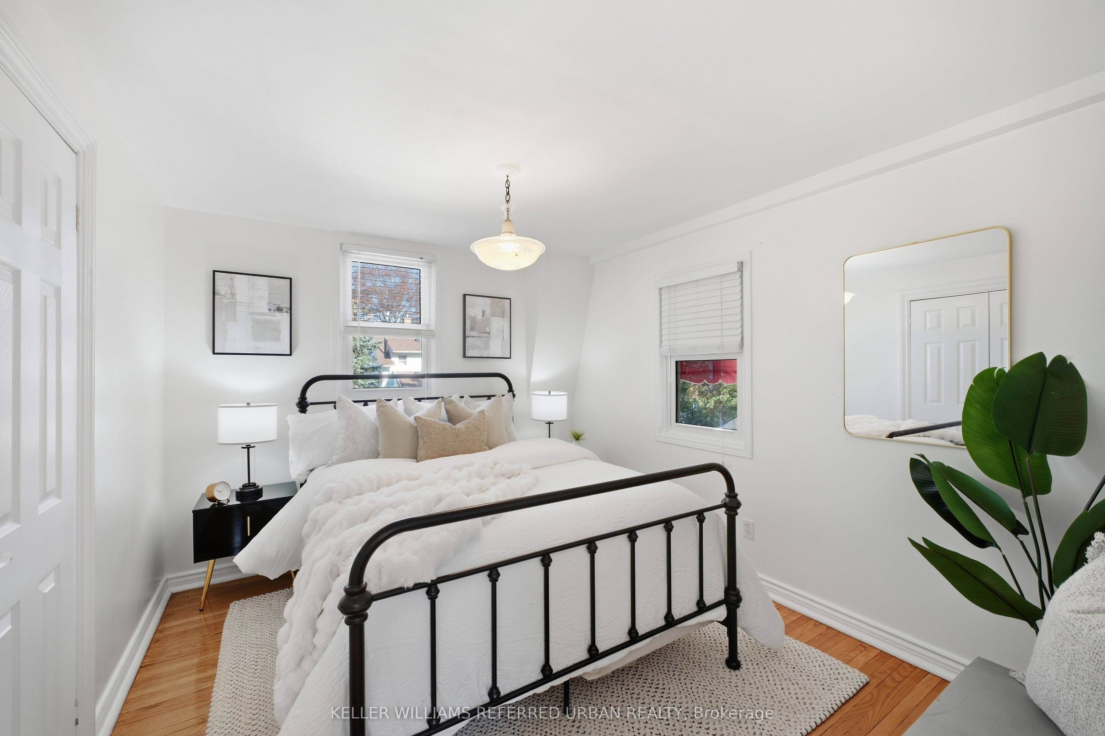569 Masson Street Property Photo 17