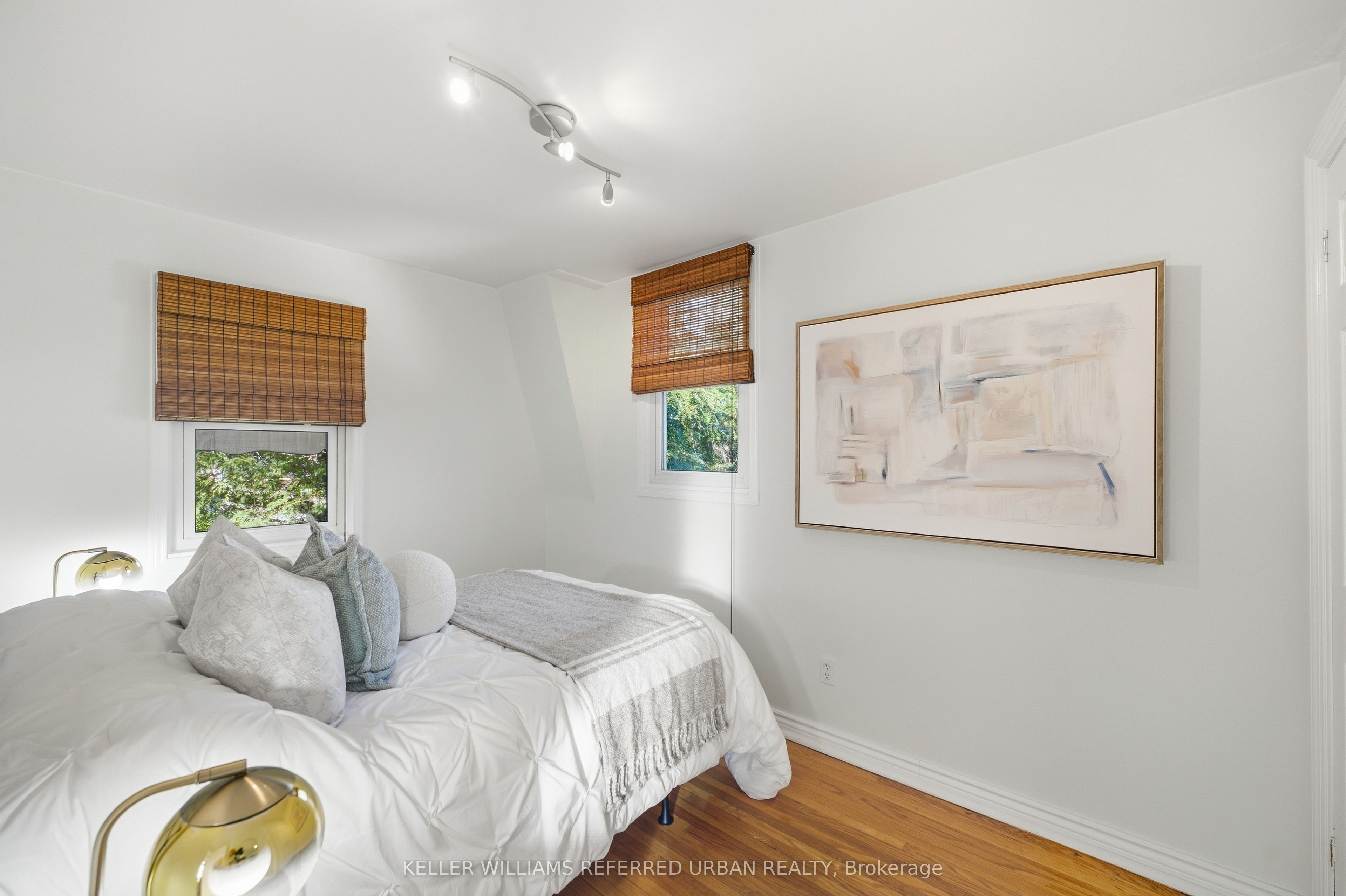 569 Masson Street Property Photo 20
