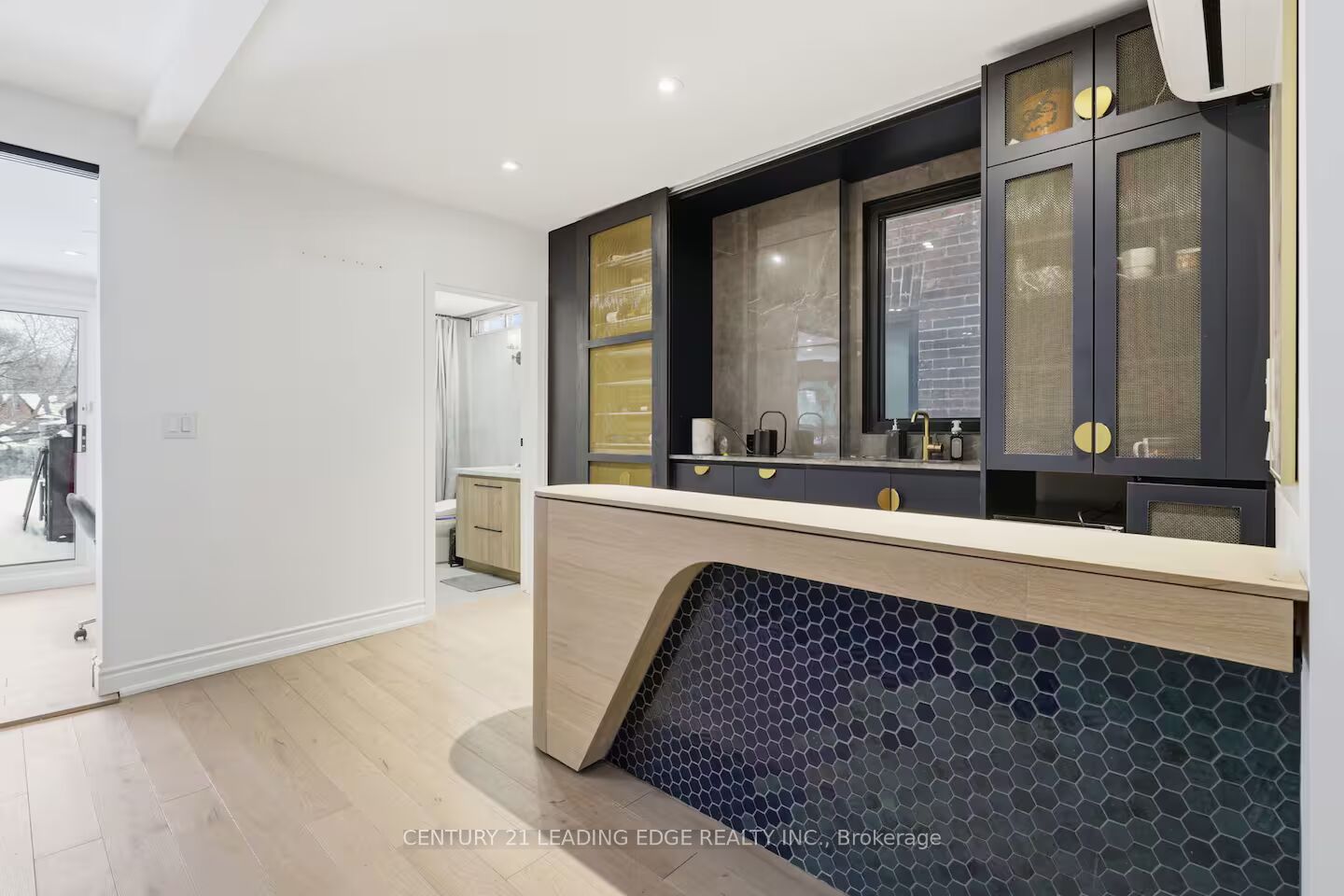 66 West Avenue Property Photo 9