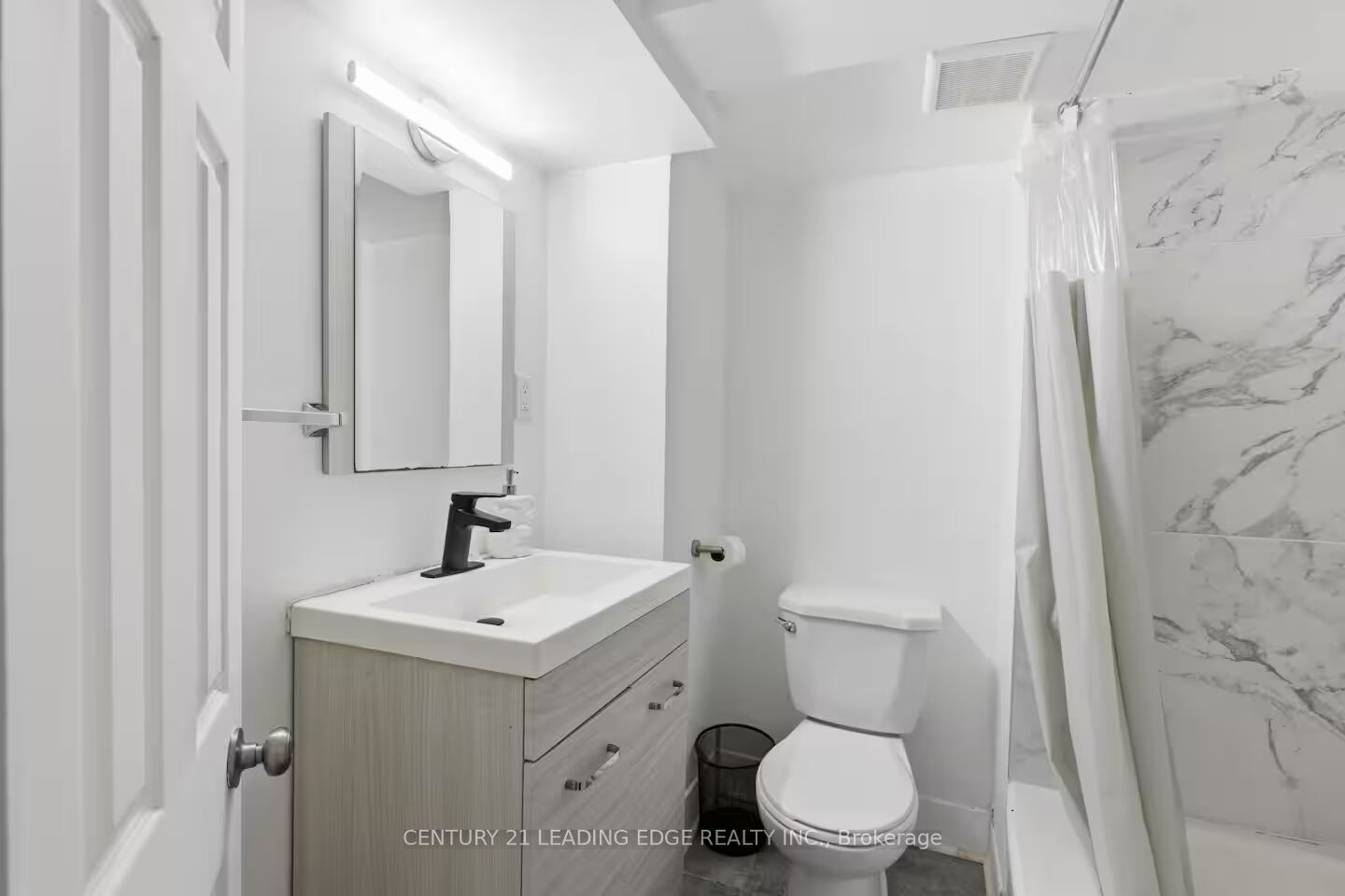 66 West Avenue Property Photo 10