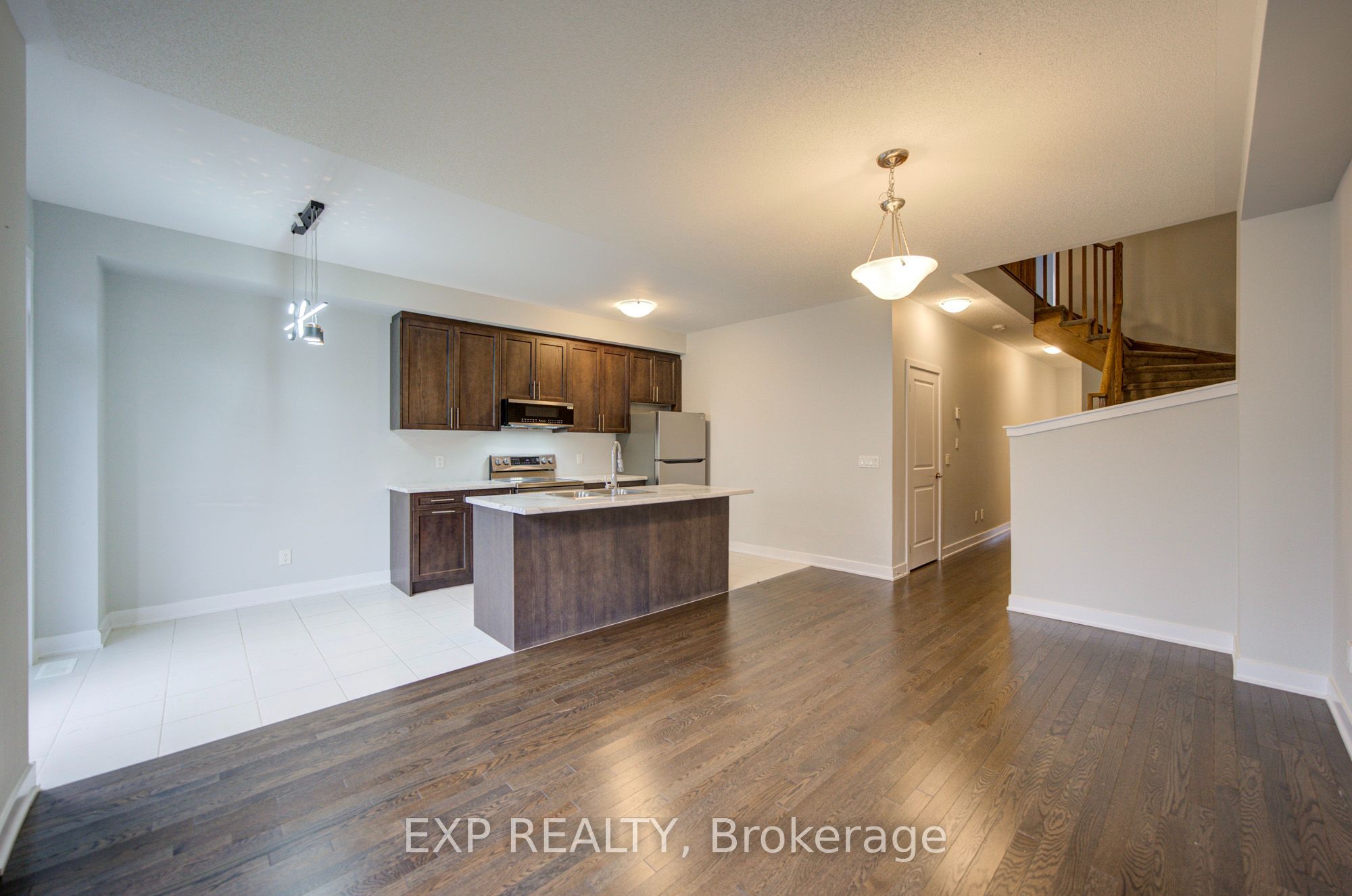 1095 Thompson Drive Property Photo 14