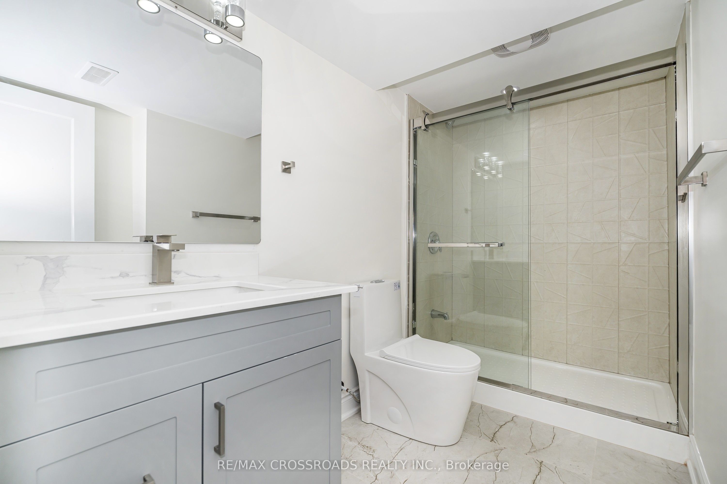 16 Mantell Crescent Bsmnt Property Photo 11