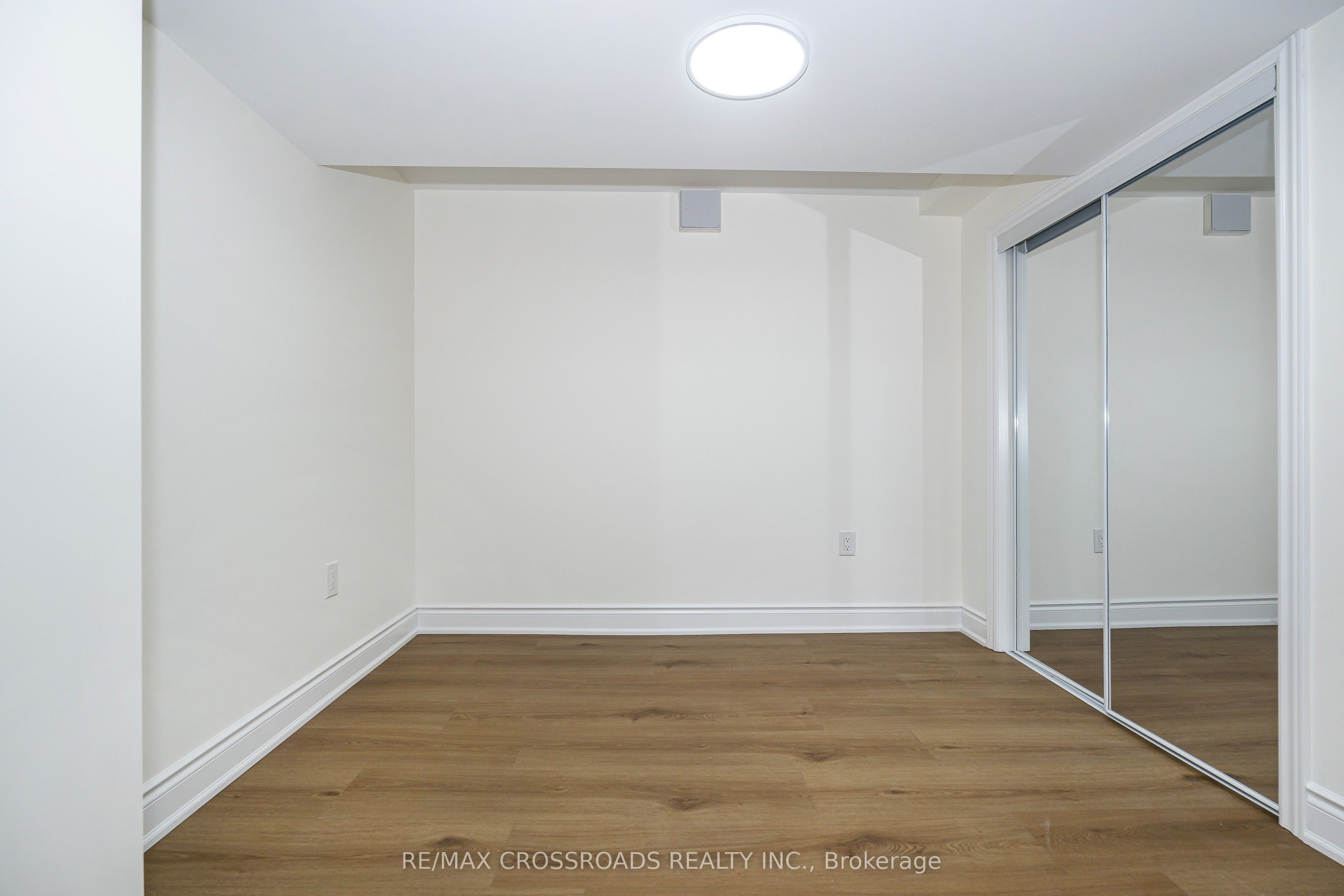16 Mantell Crescent Bsmnt Property Photo 16