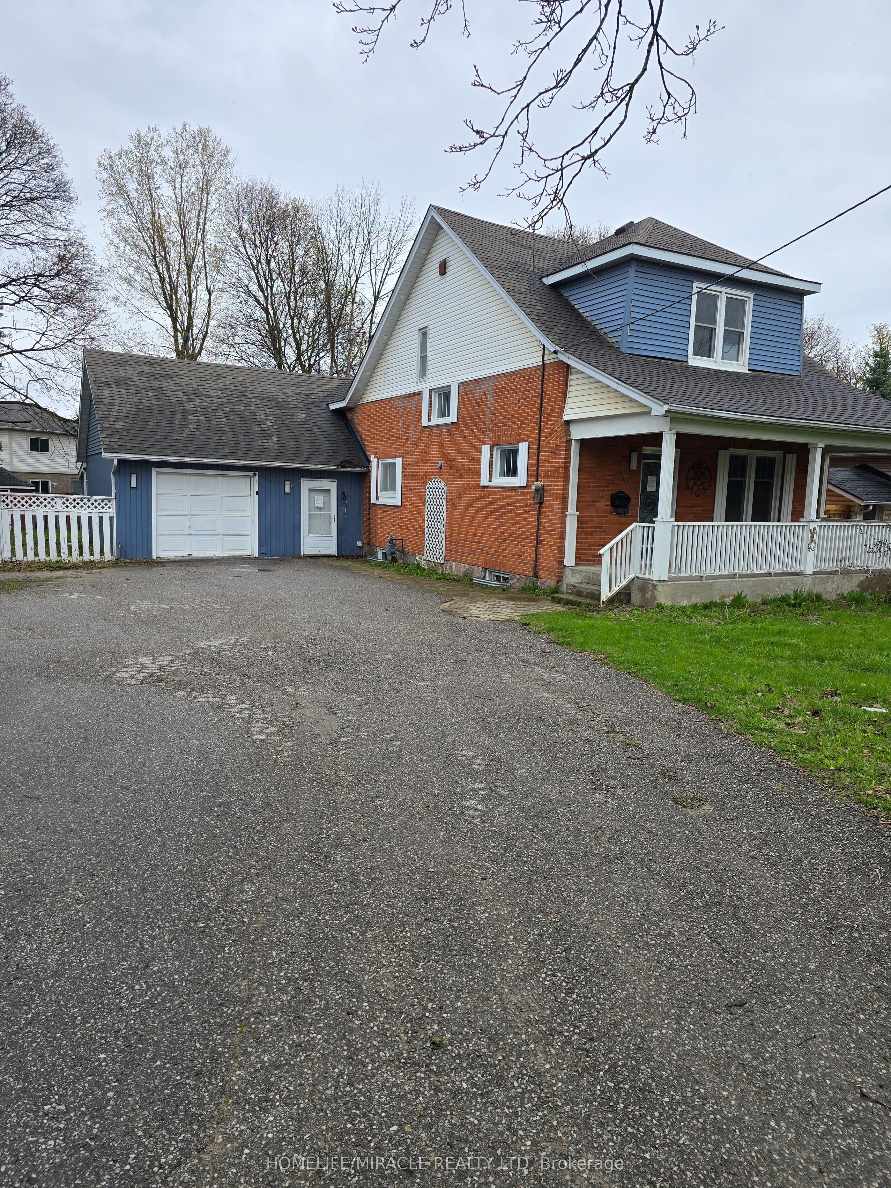 83 Liberty Street N Property Photo 1