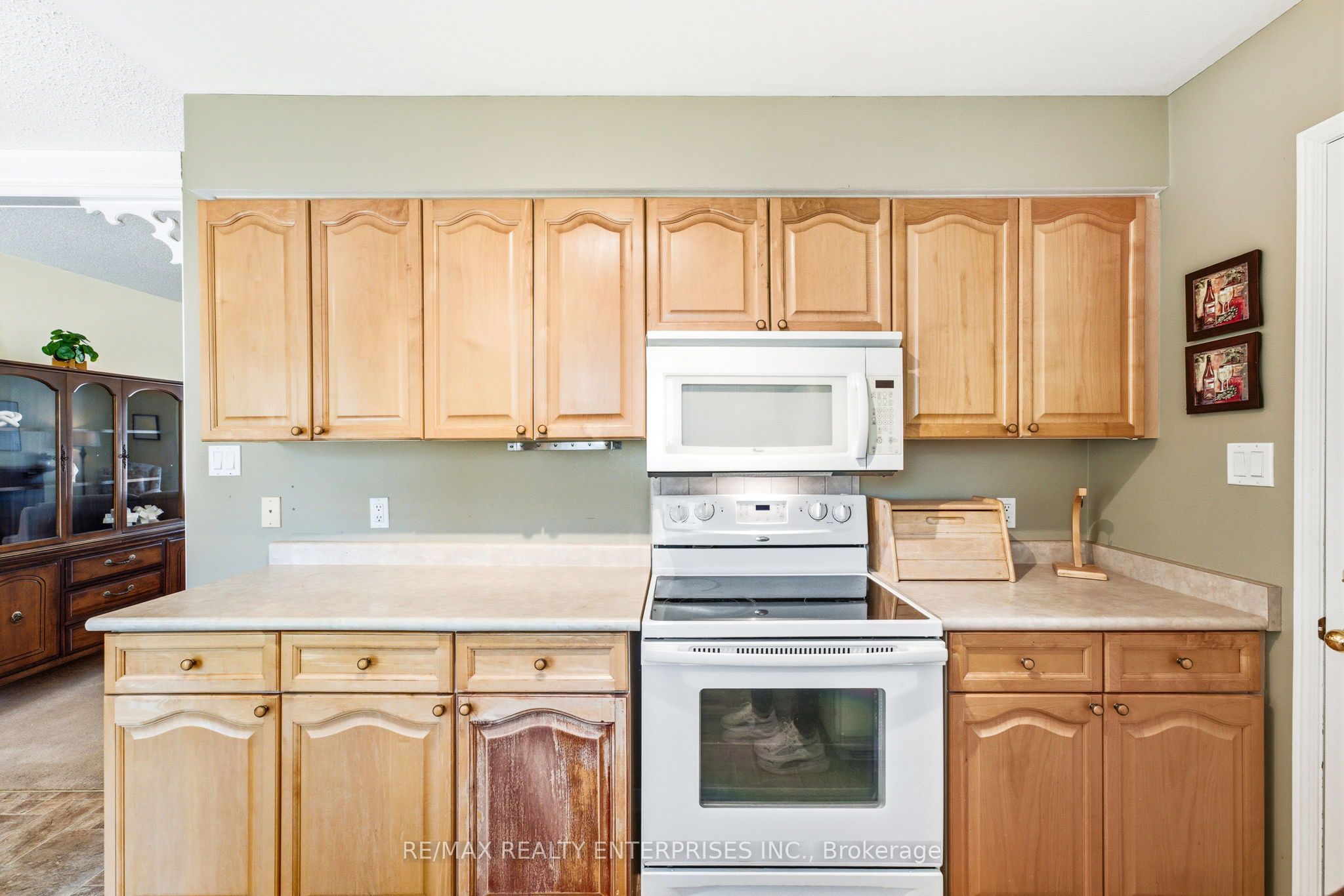1 Huron Court Property Photo 14