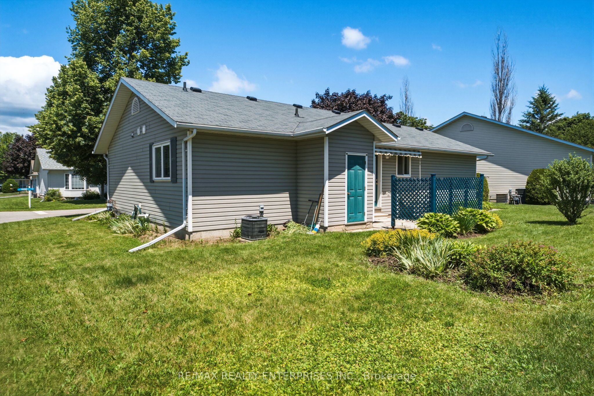 1 Huron Court Property Photo 24