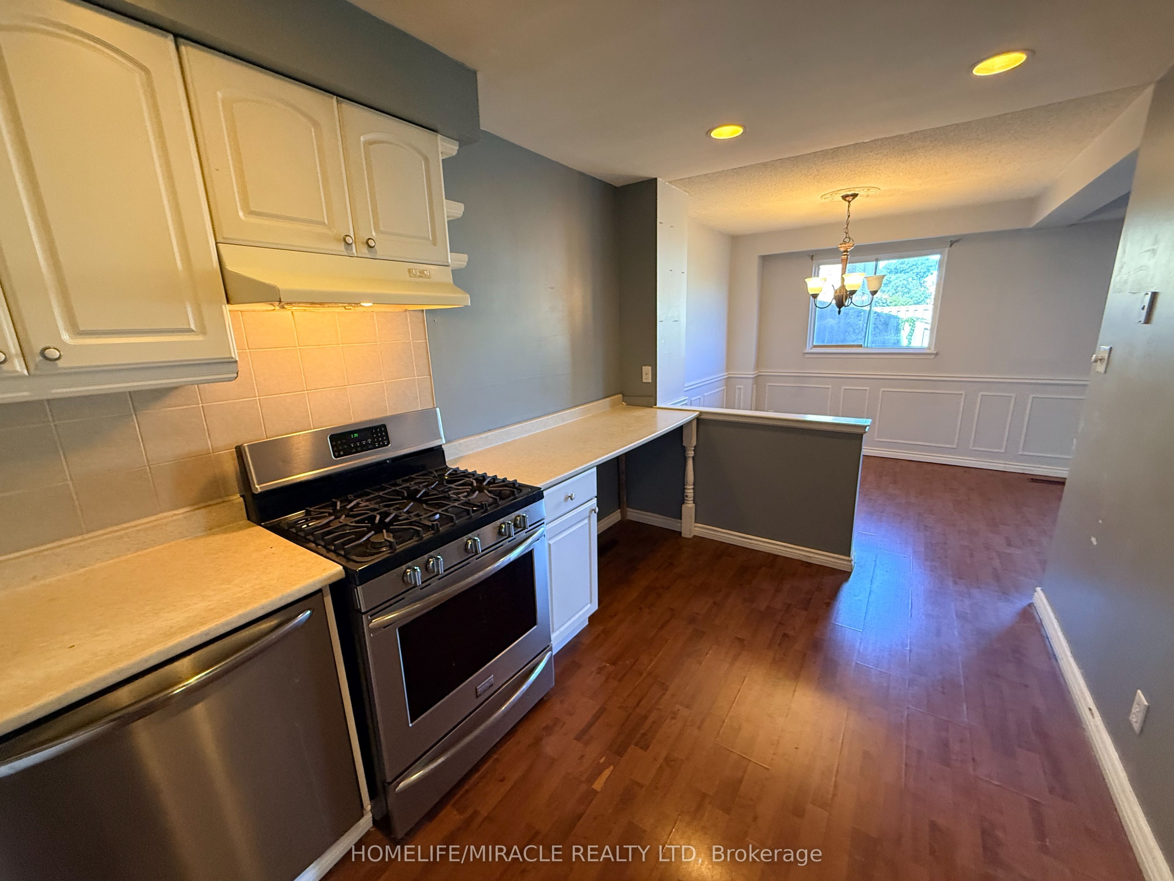 52 Robbie Crescent Property Photo 11