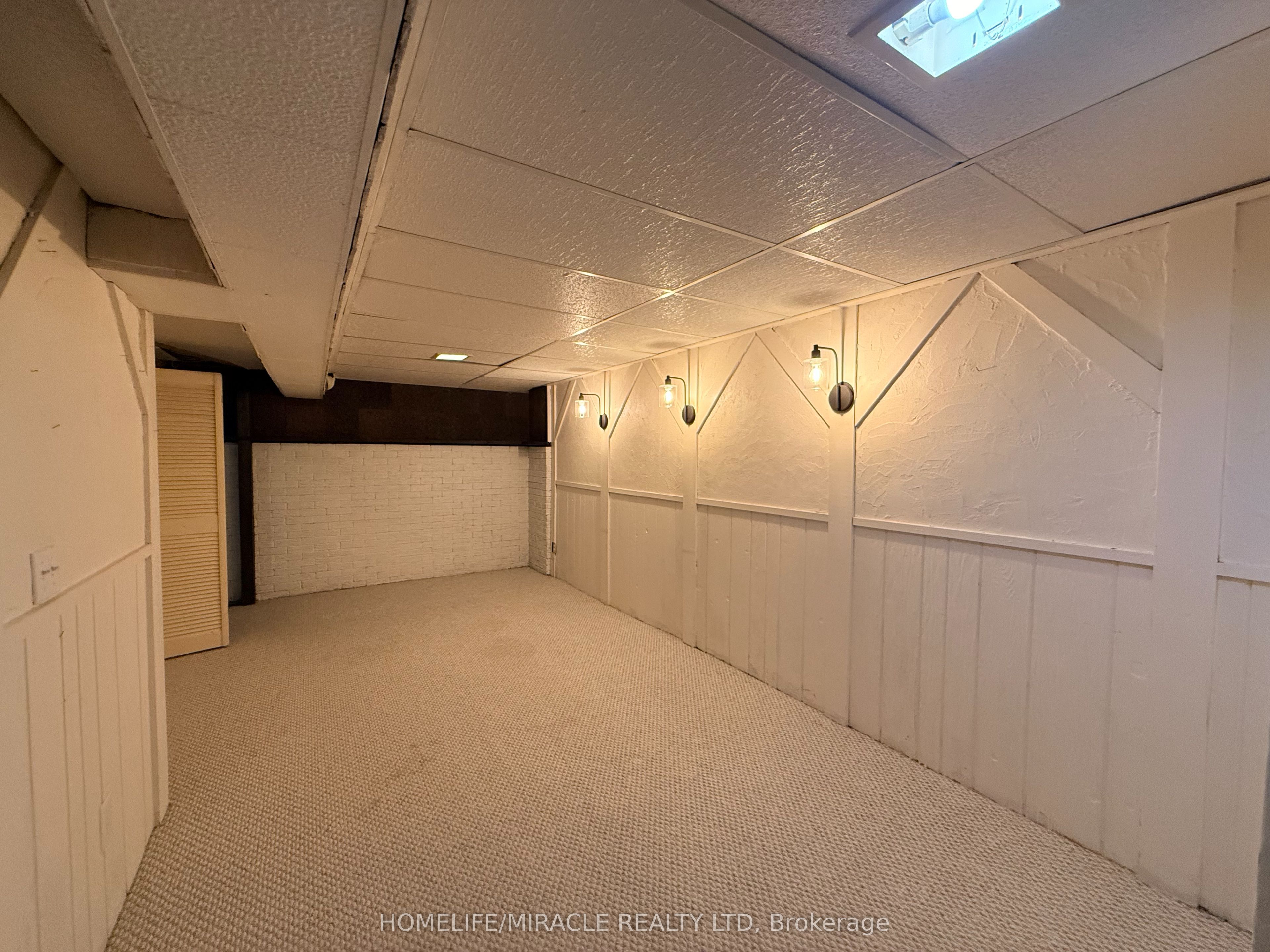 52 Robbie Crescent Property Photo 22