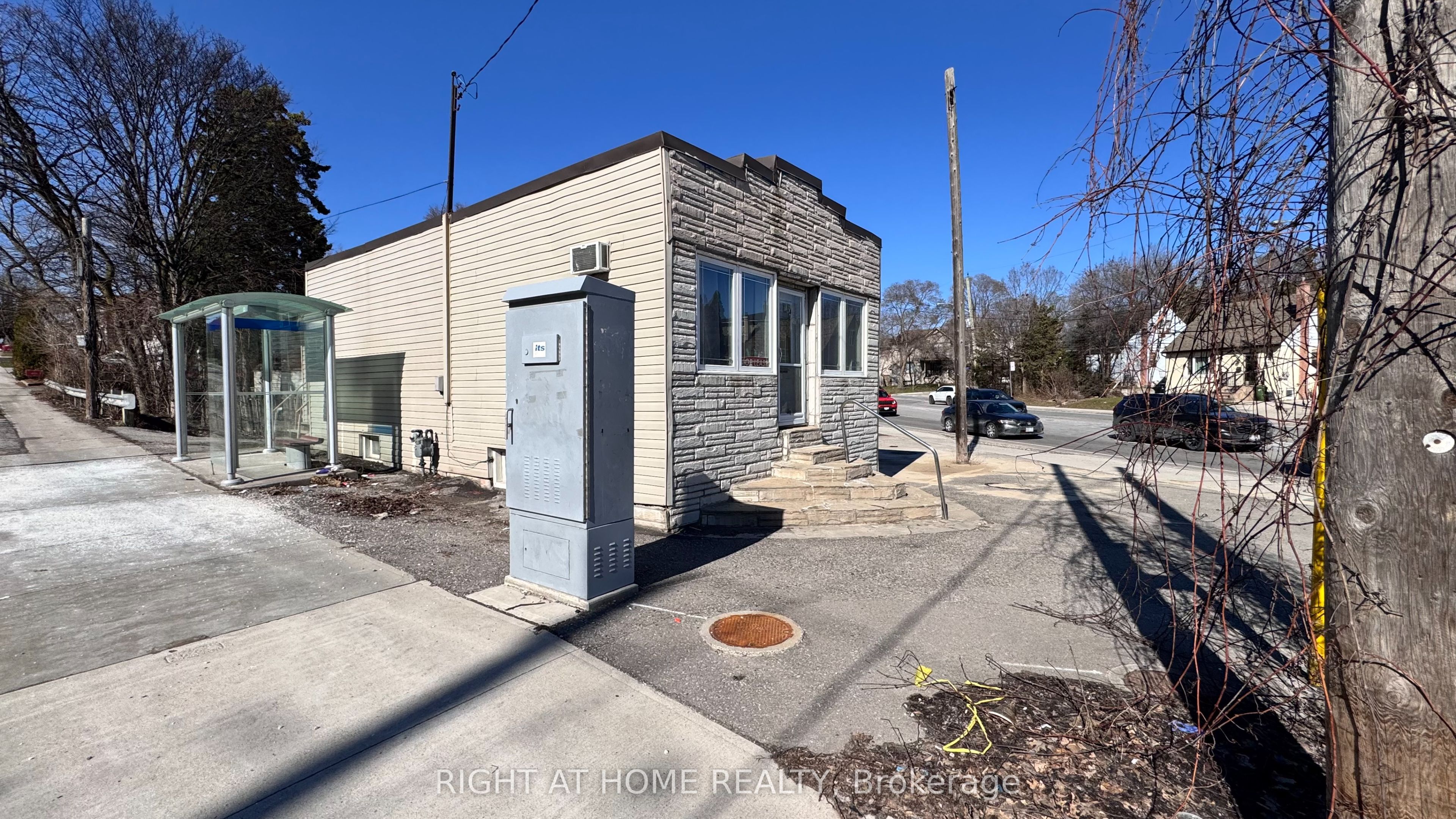 104 Danforth Road Property Photo 3