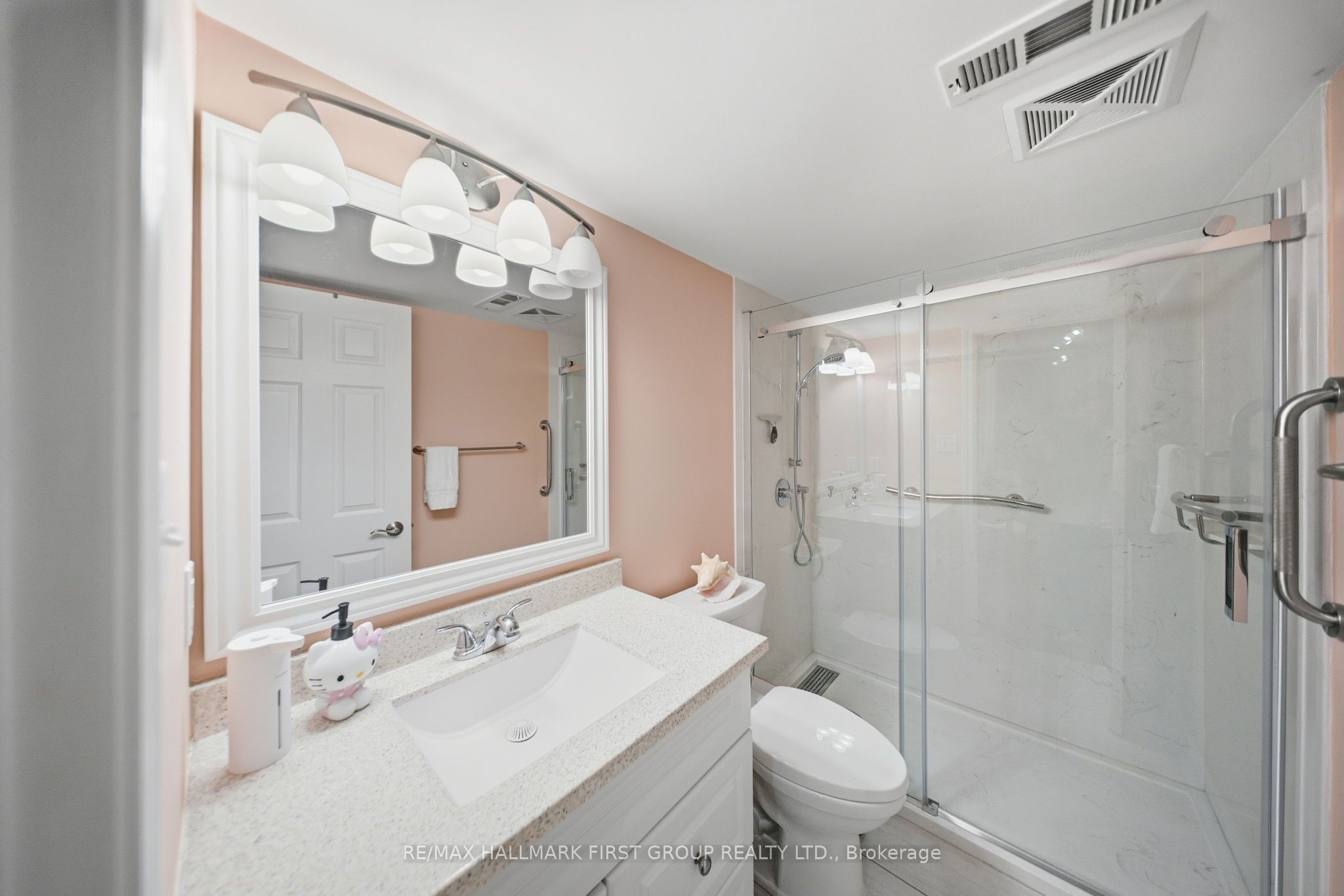 8 Petra Way 3 Property Photo 15