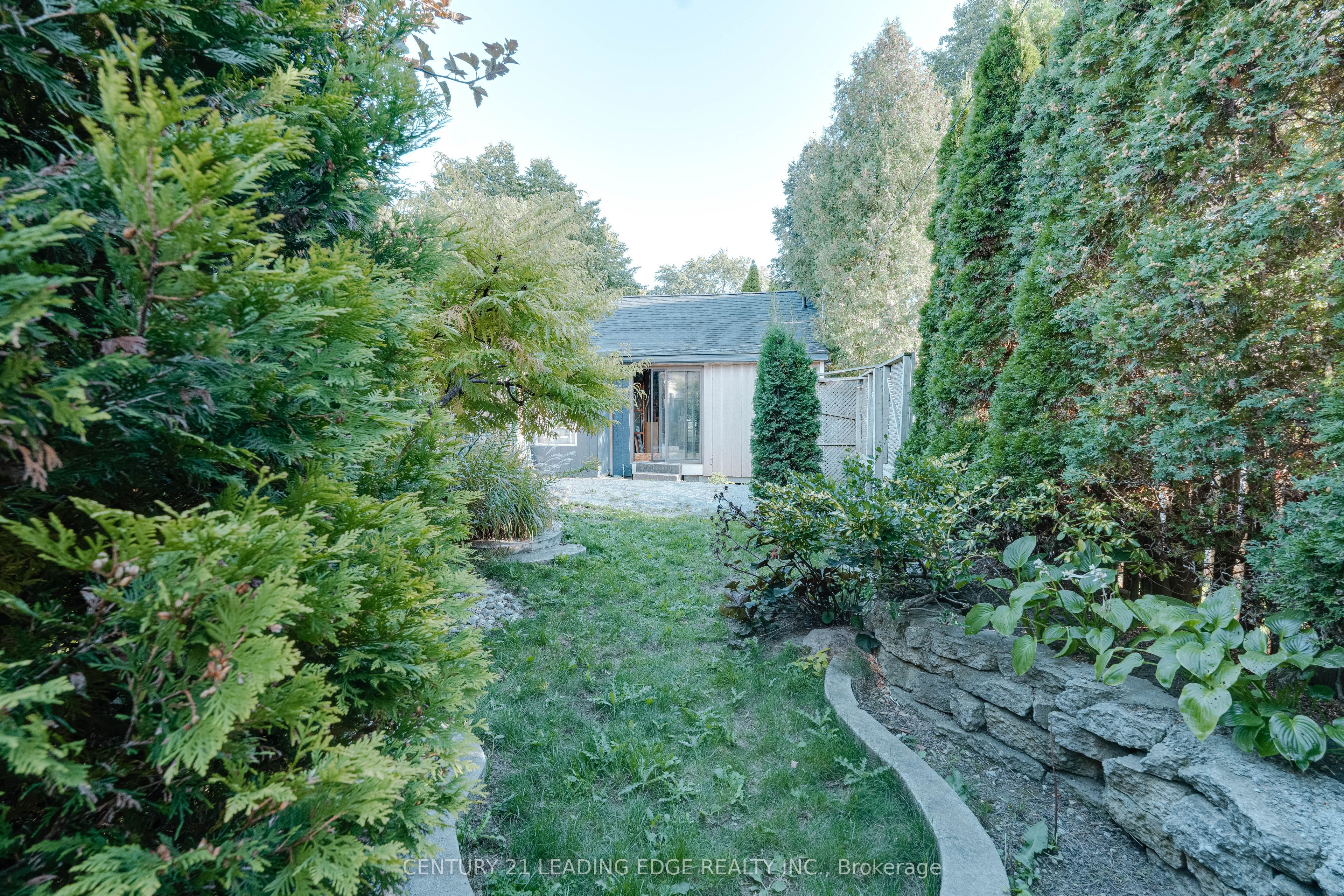 14 George Street Property Photo 36