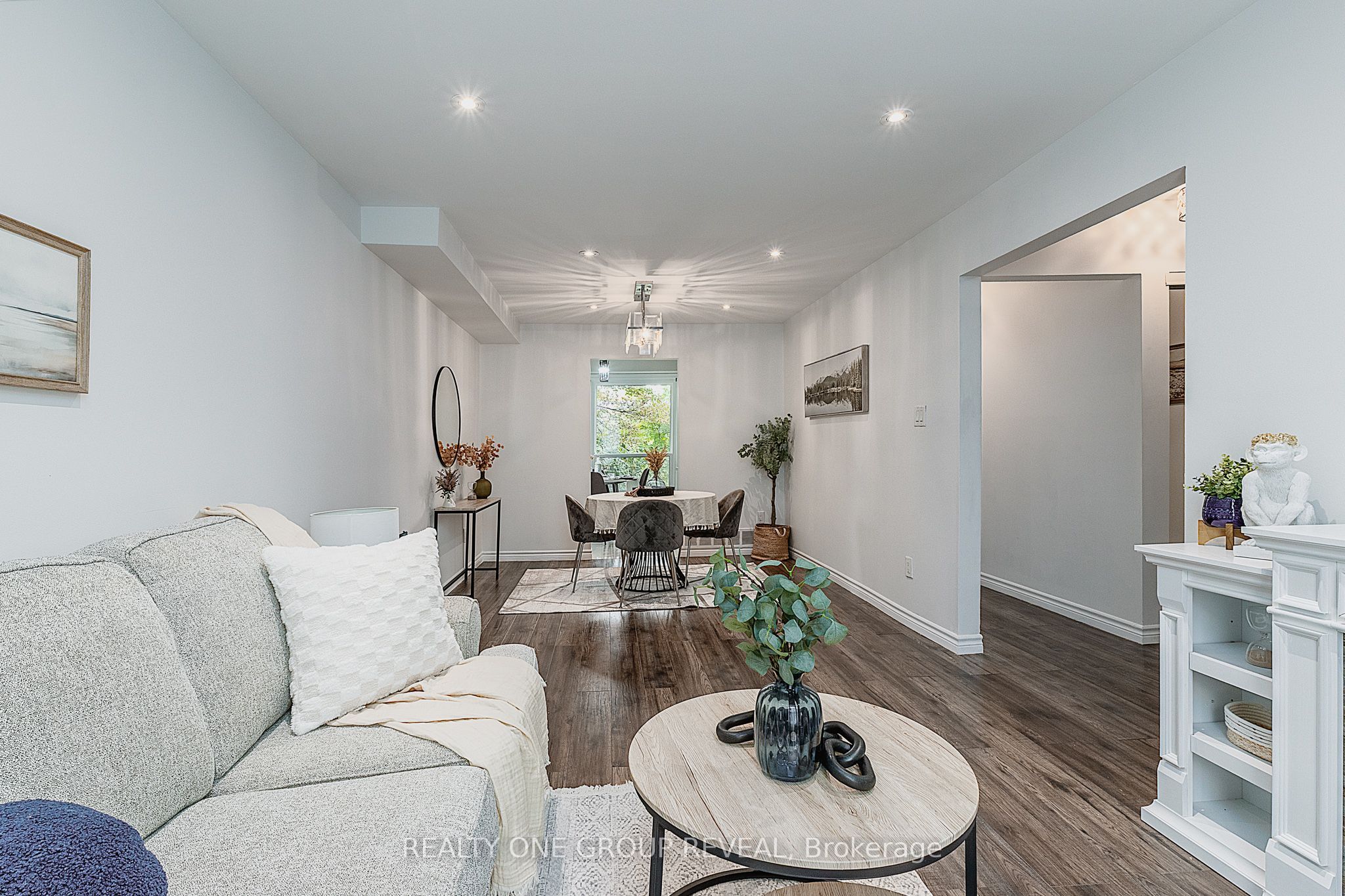 222 Pearson Street 15 Property Photo 6